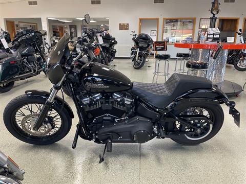 2019 Harley-Davidson Street Bob® in Ukiah, California - Photo 3