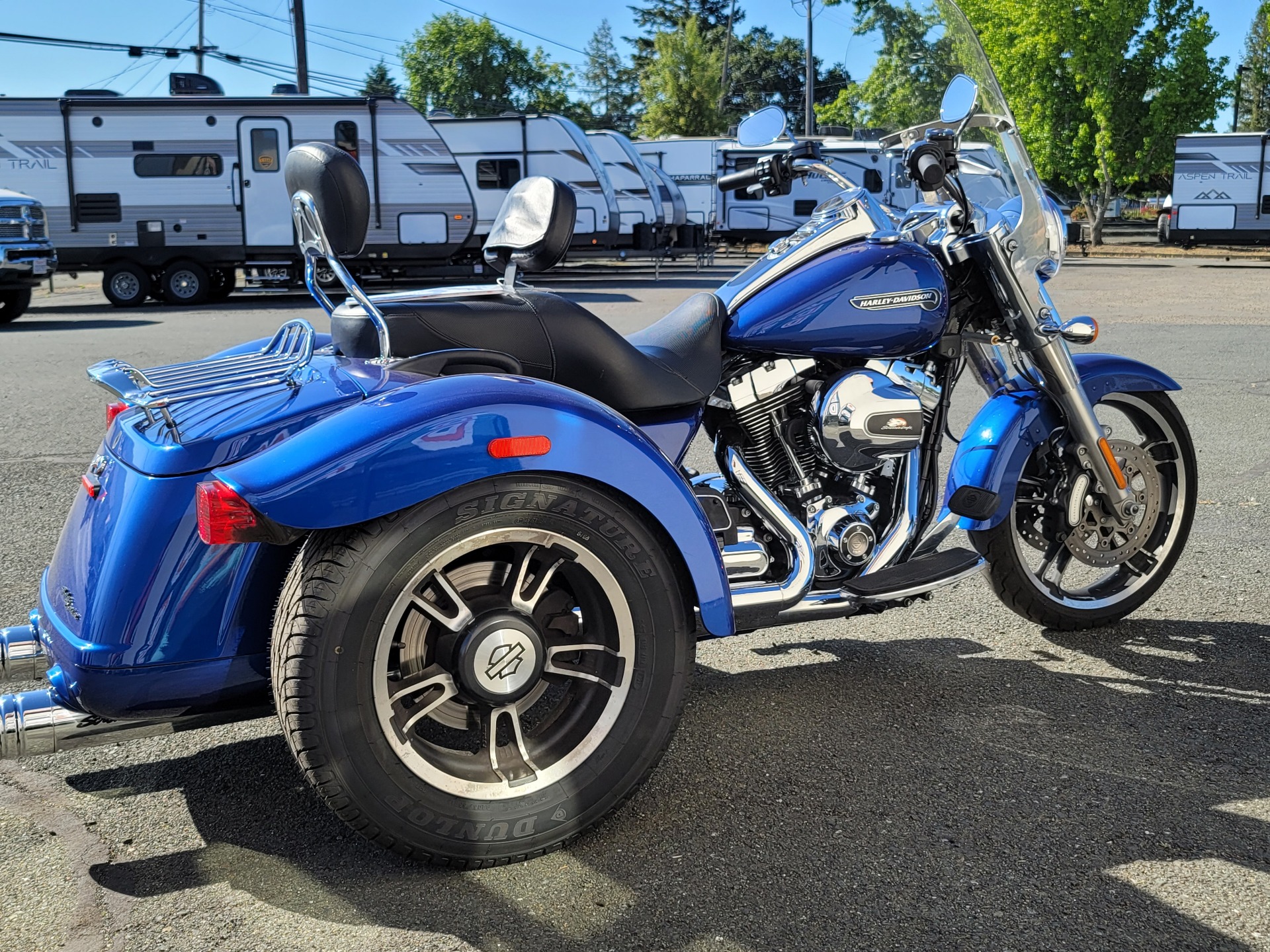 2015 Harley-Davidson Freewheeler™ in Ukiah, California - Photo 1