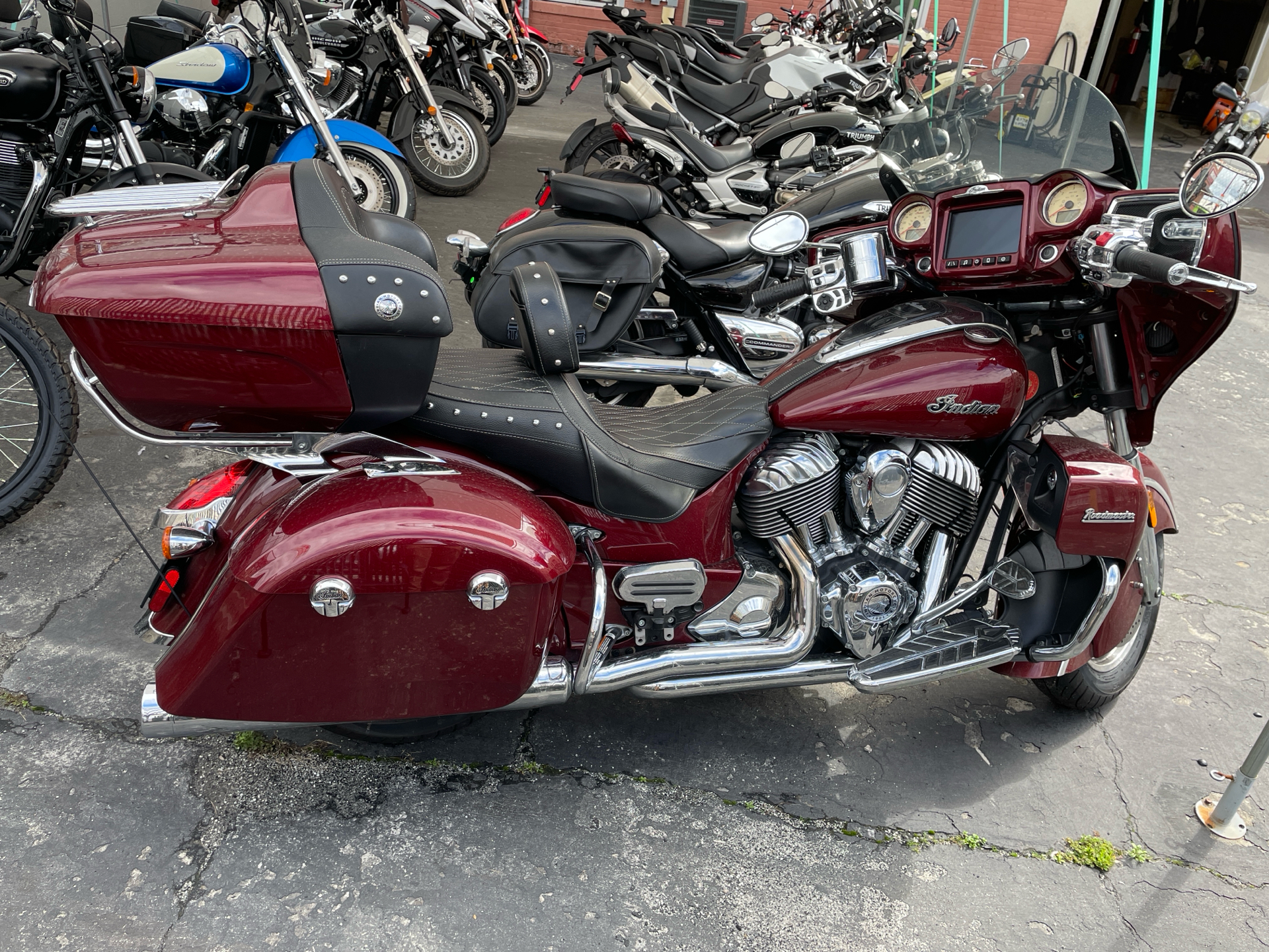 2017 Indian Motorcycle Roadmaster® in Greensboro, North Carolina - Photo 4