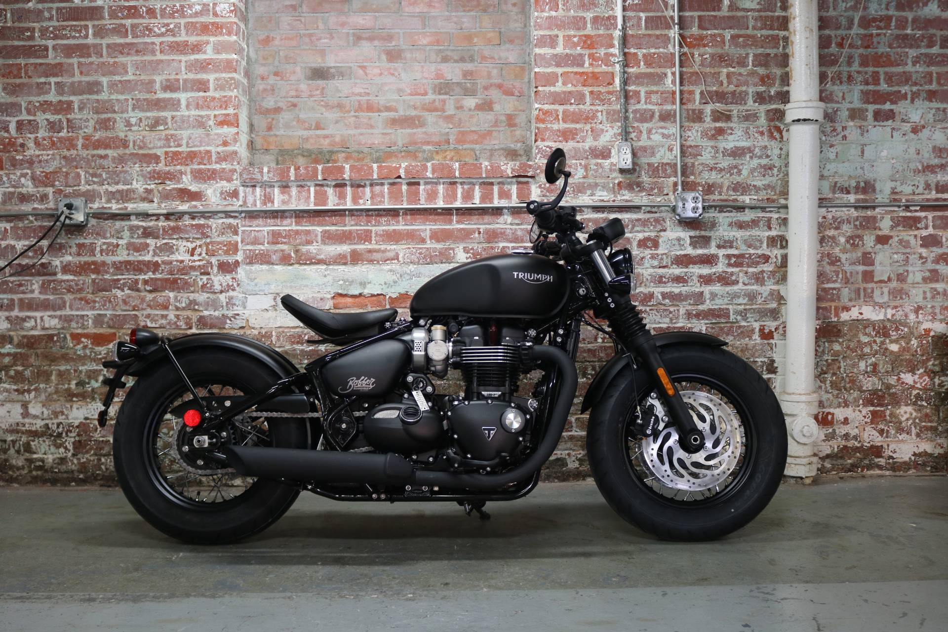 Triumph Bonneville Black