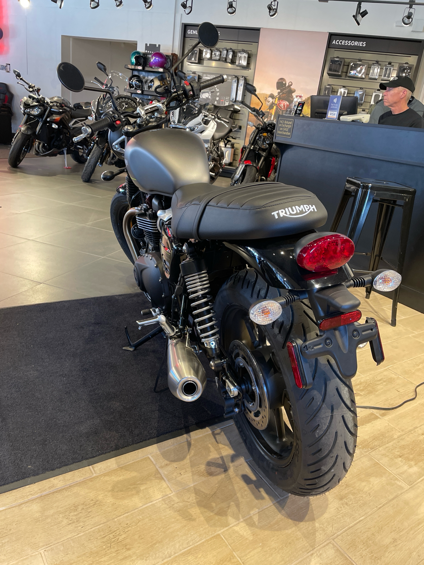 2023 Triumph Speed Twin 900 in Greensboro, North Carolina - Photo 2