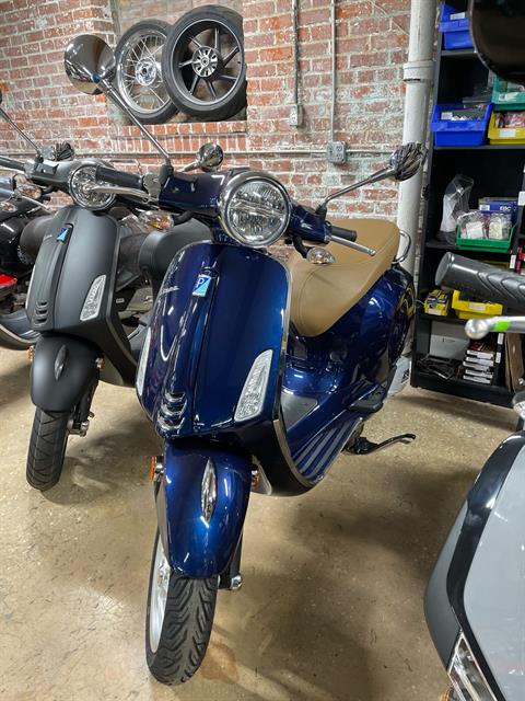 2023 Vespa Primavera 150 in Greensboro, North Carolina - Photo 2