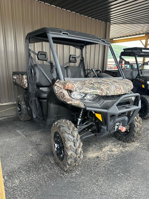 2024 Can-Am Defender XT HD10 in Mansfield, Pennsylvania - Photo 1