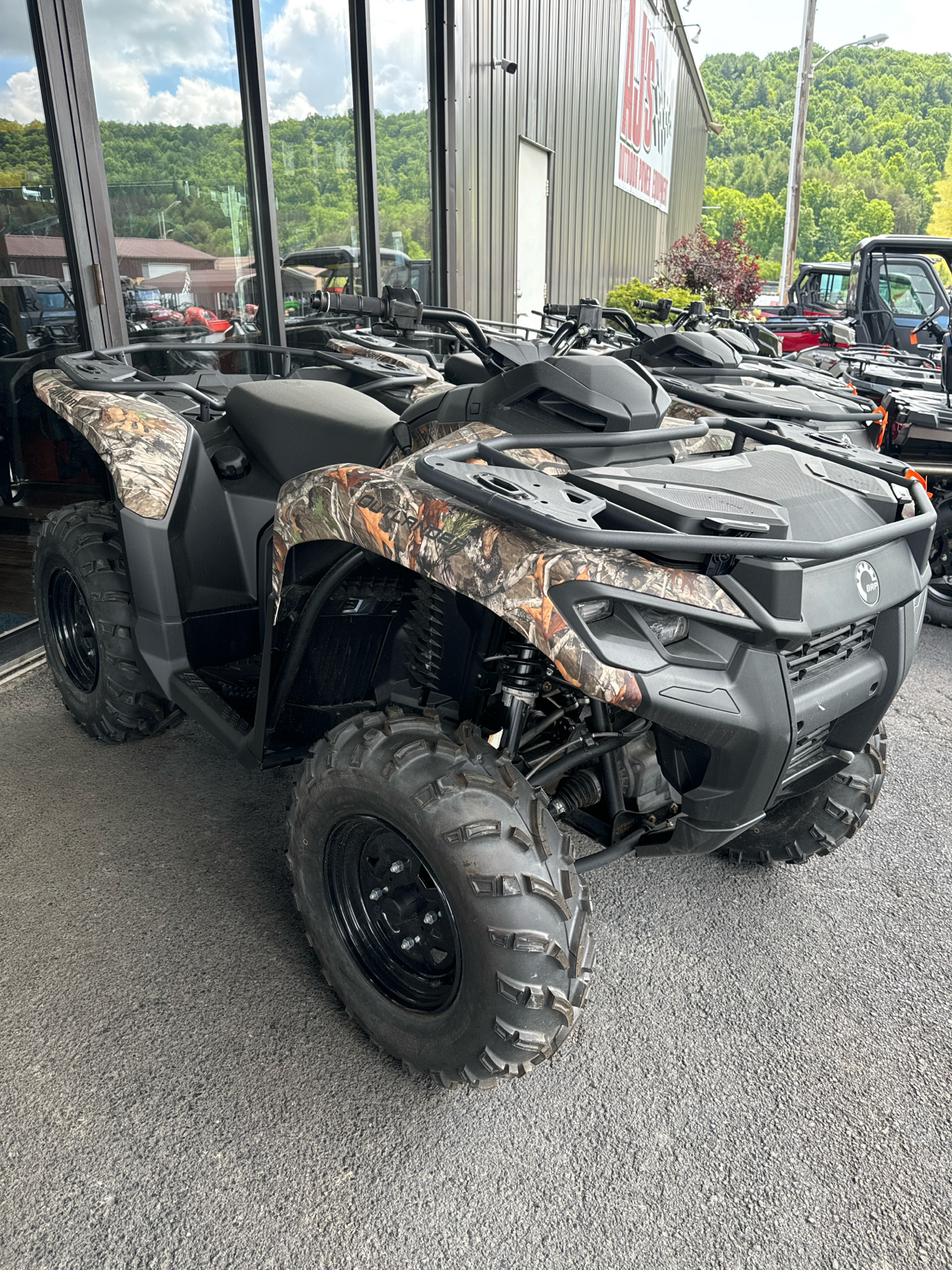 2024 Can-Am Outlander DPS 700 in Mansfield, Pennsylvania - Photo 1