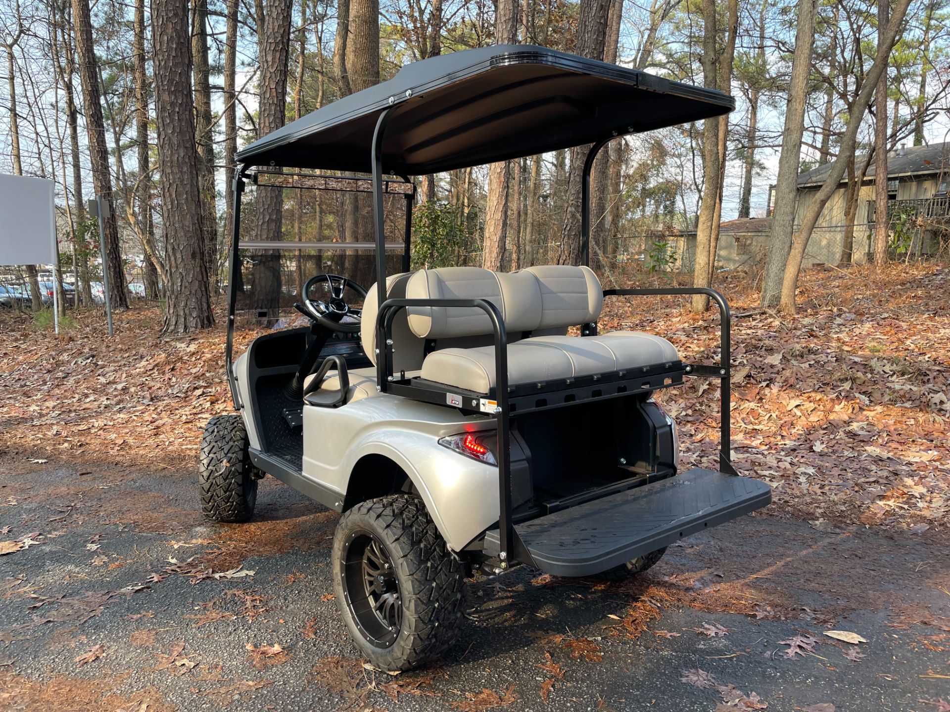 2022 NAVITAS Storm 48v Electric lithium golf cart in Woodstock, Georgia - Photo 3