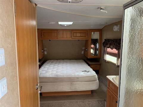 2006 Crossroads RV Crossforce 29SL Toy Hauler in Bismarck, North Dakota - Photo 10