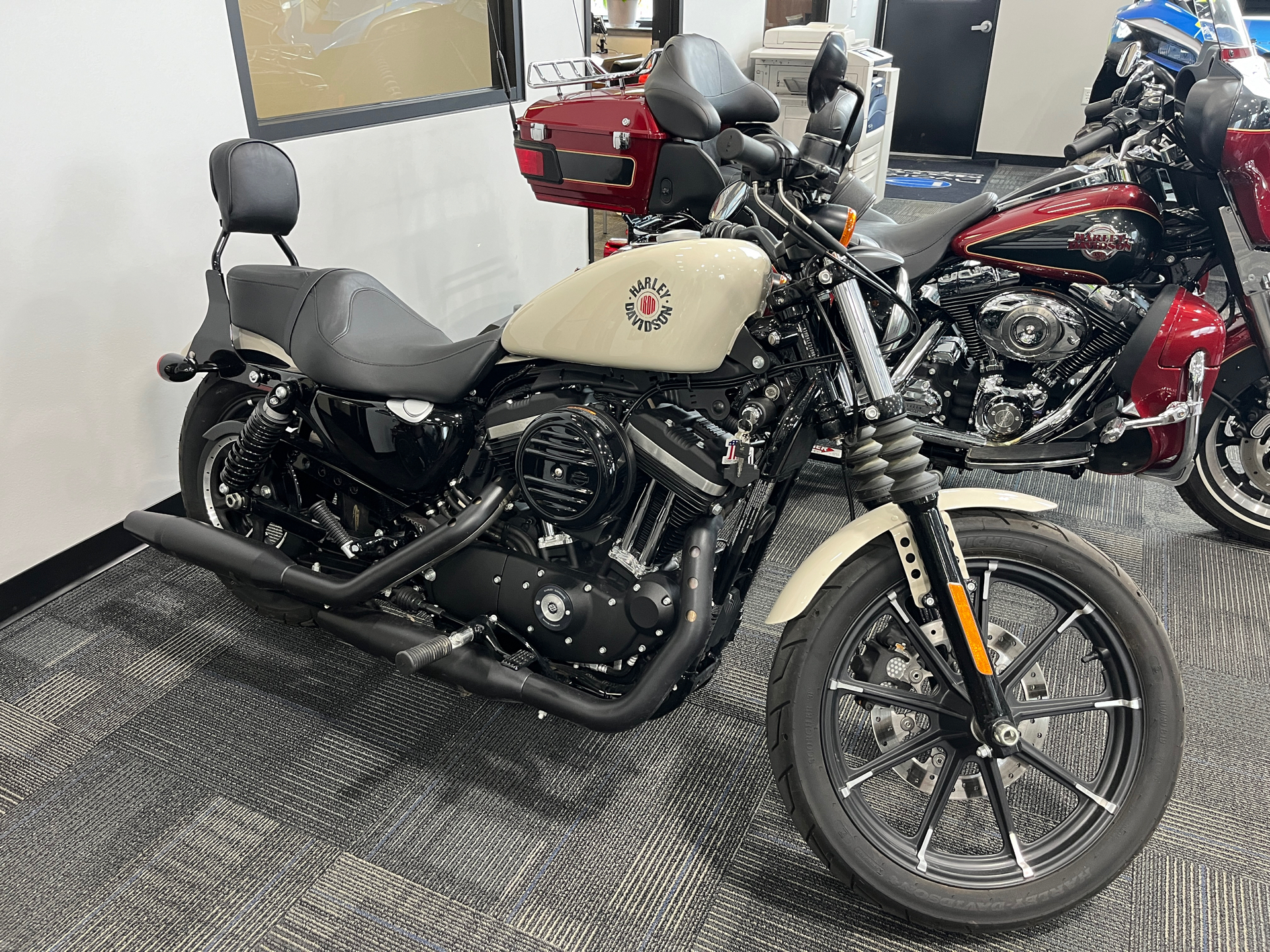 2022 Harley-Davidson Iron 883™ in Bismarck, North Dakota - Photo 1