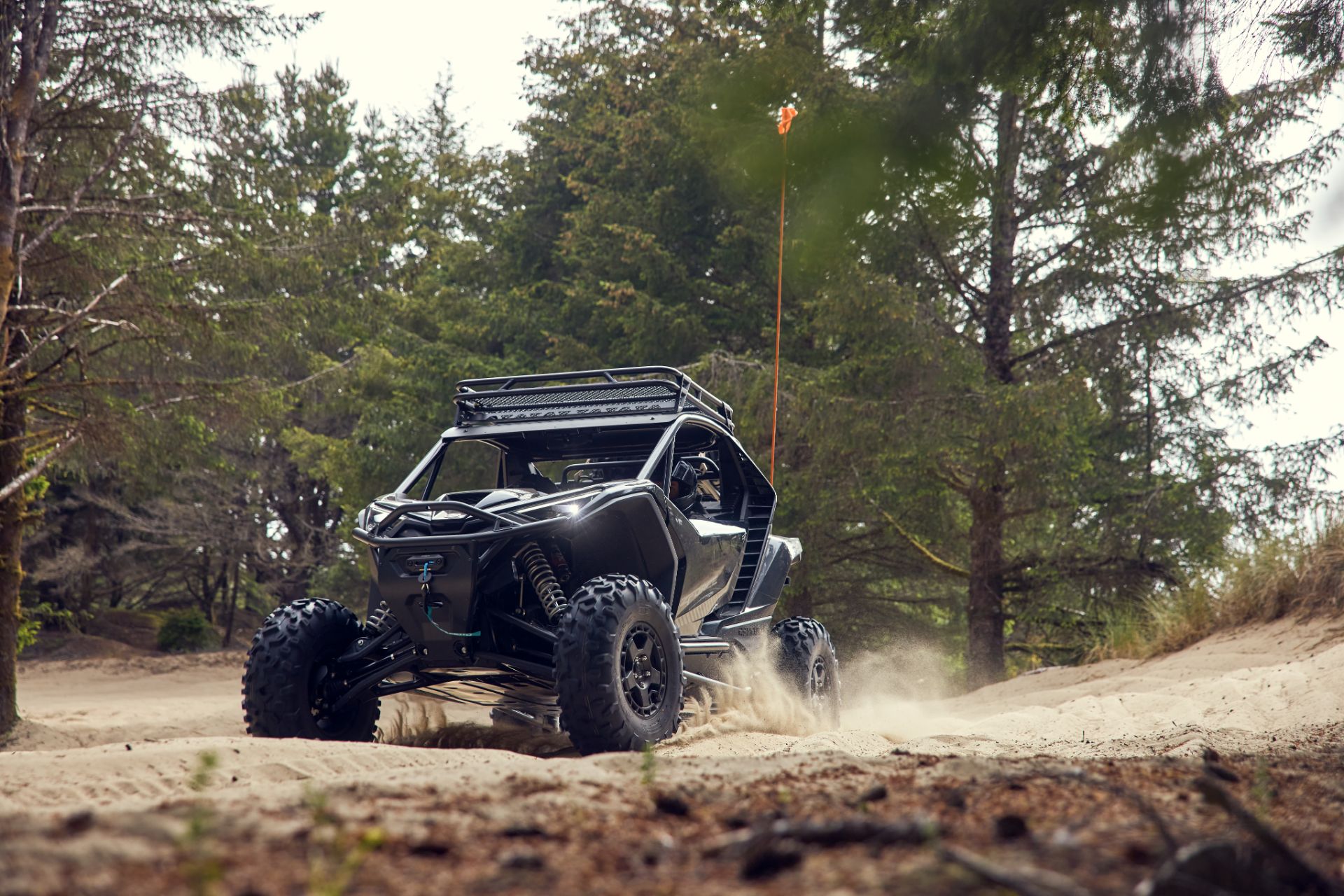 2025 CFMOTO ZForce Z10 Turbo in Bismarck, North Dakota - Photo 7