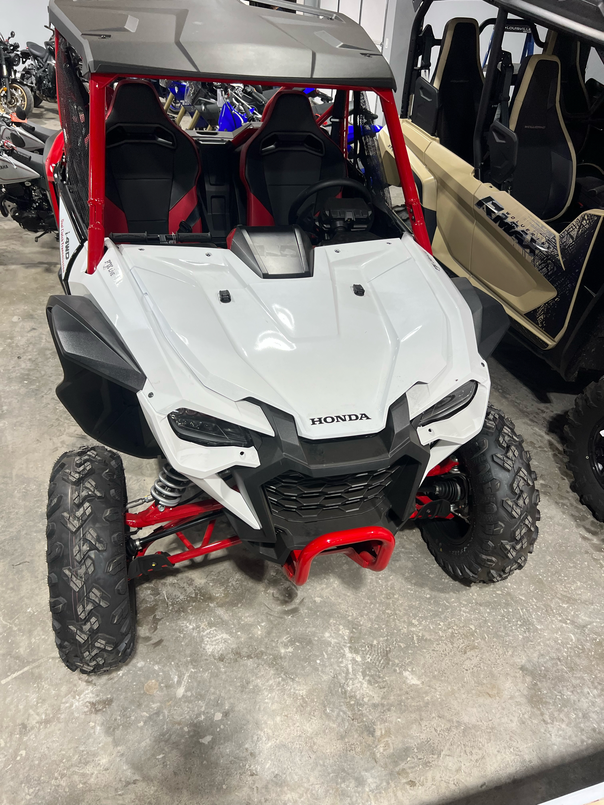 2023 Honda TALON X LIVE VALVE in North Little Rock, Arkansas - Photo 2