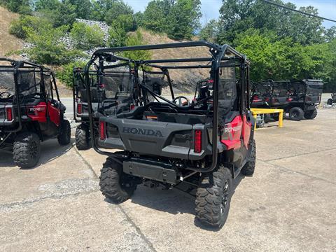 2024 Honda Pioneer 1000-5 Deluxe in North Little Rock, Arkansas - Photo 4