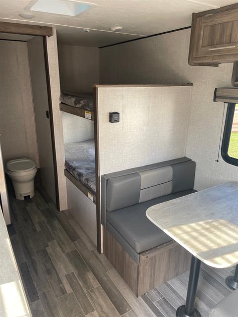 New 2022 Keystone RV75501 ZINGER 18BH BUNKHOUSE NA | Travel Trailers in ...