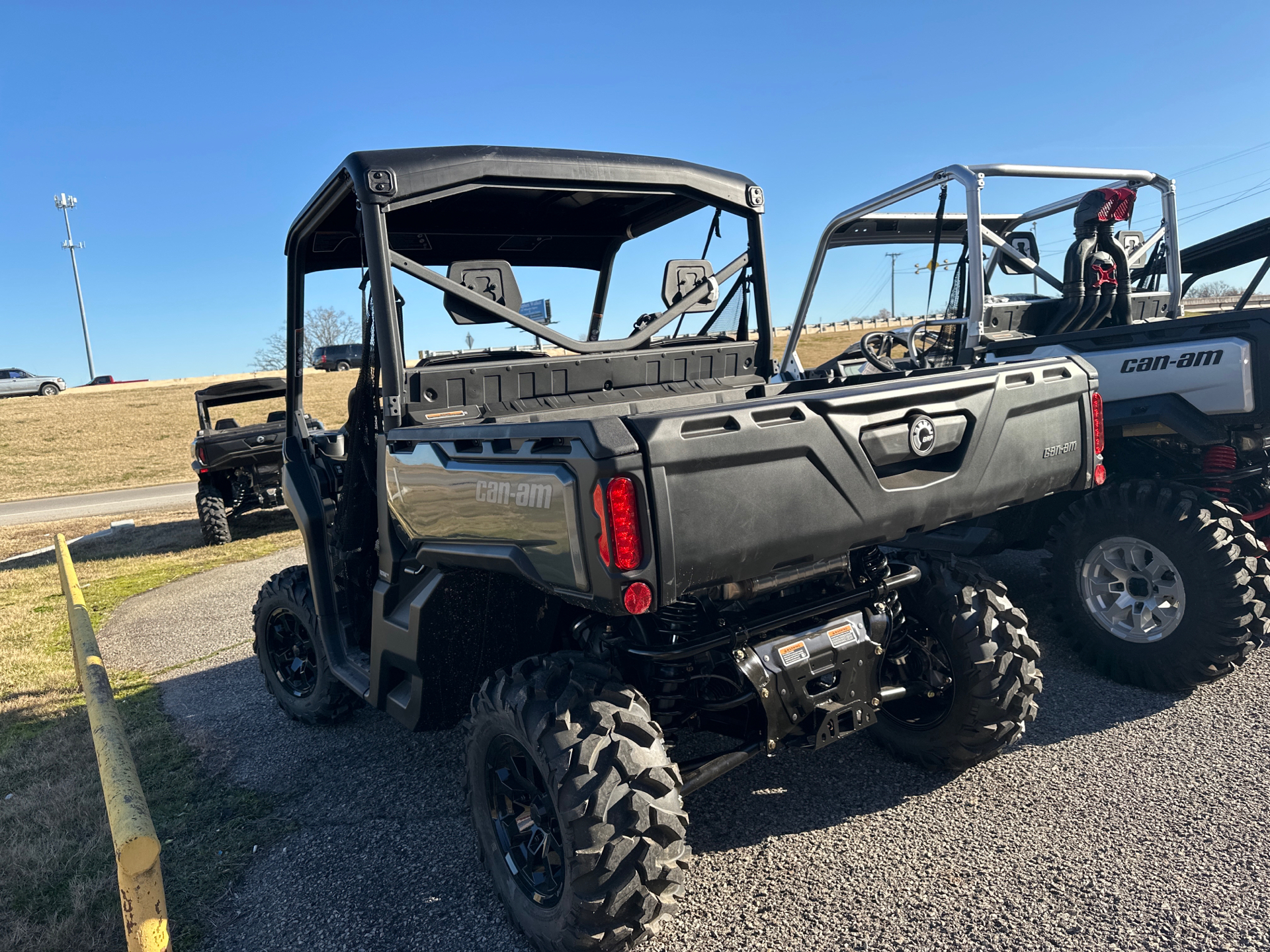 2024 Can-Am Defender XT HD10 in Paris, Texas - Photo 4