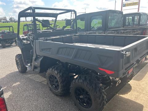 2024 Can-Am Defender 6x6 DPS in Paris, Texas - Photo 4