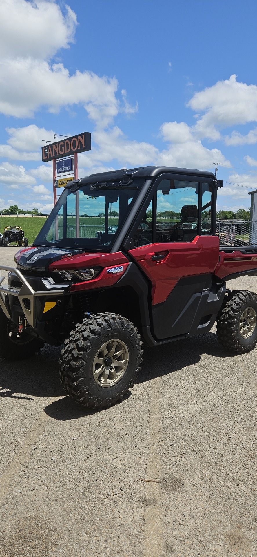 2024 Can-Am Defender Limited in Paris, Texas - Photo 1