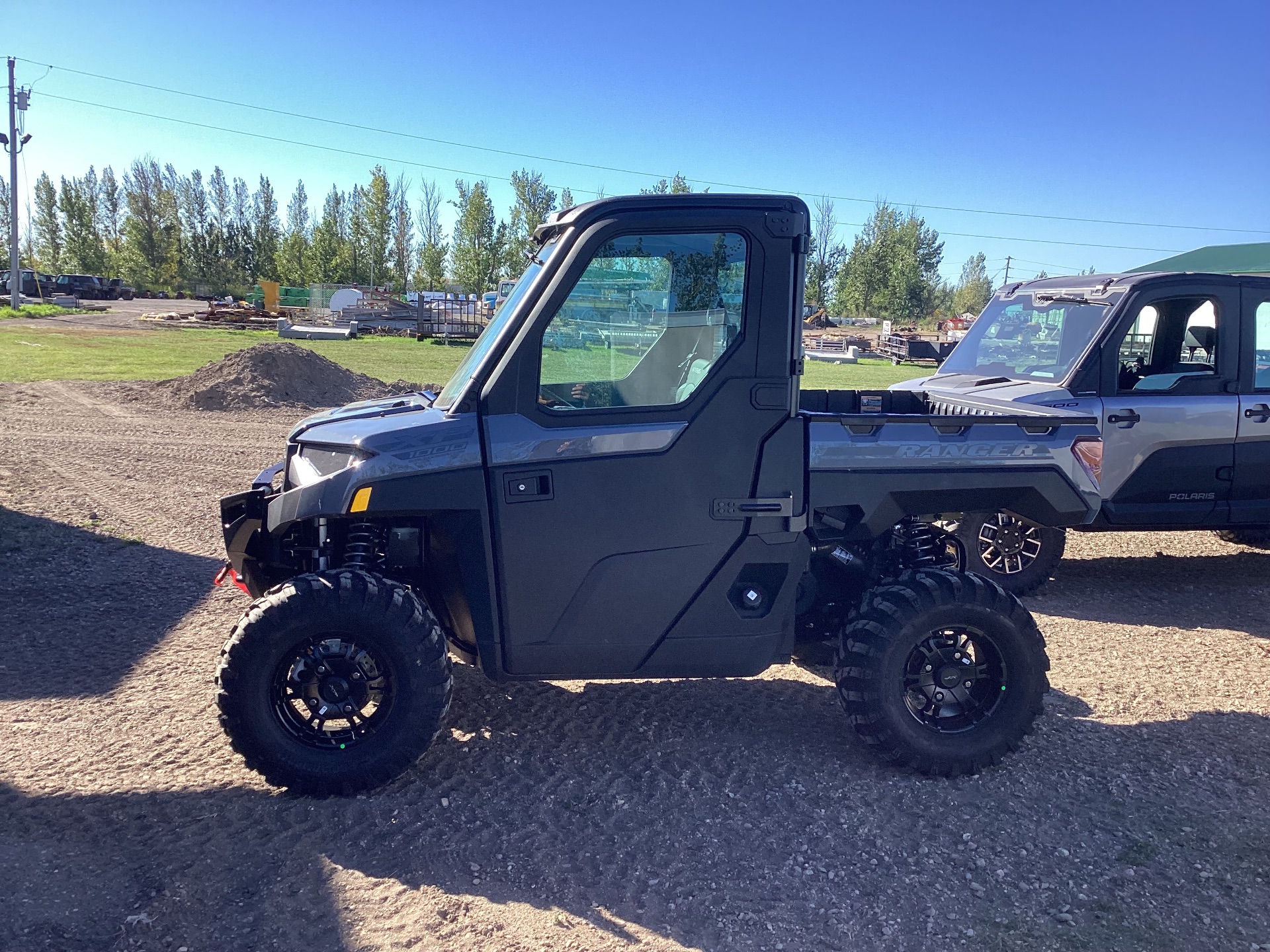 2025 Polaris Ranger XP 1000 NorthStar Edition Premium in Thief River Falls, Minnesota - Photo 2