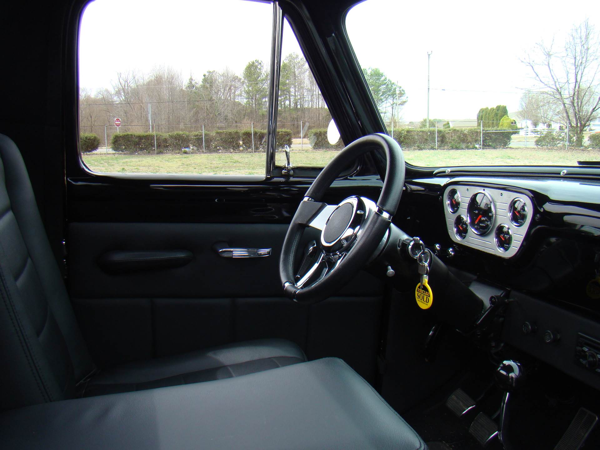 1953 Ford F100 in Hayes, Virginia - Photo 9