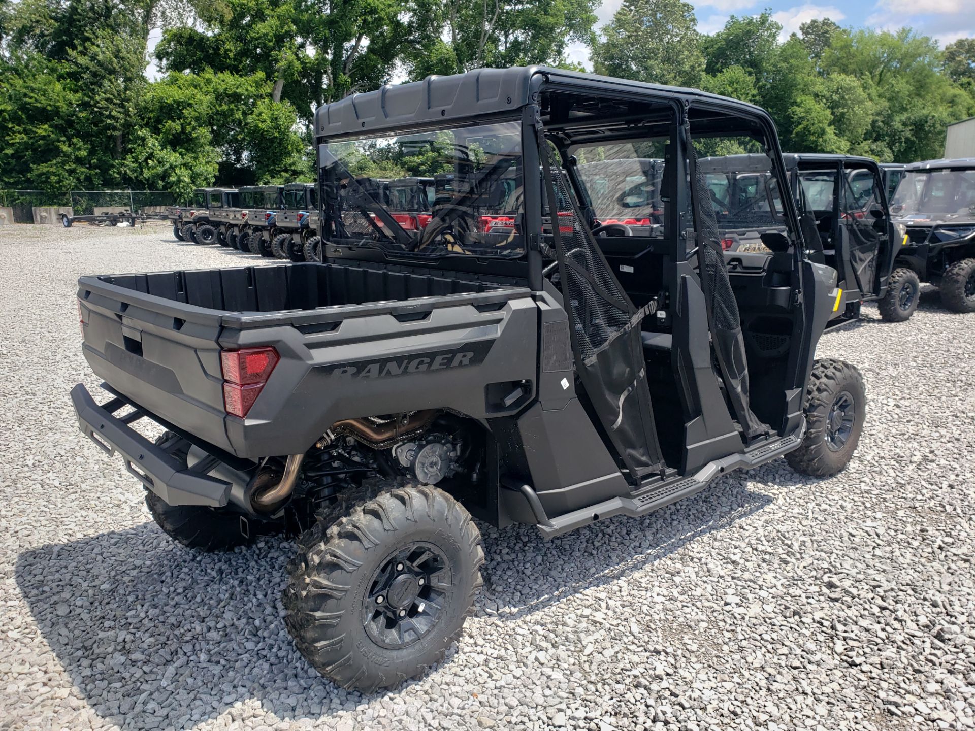 2025 Polaris Ranger Crew 1000 Premium in Tuscumbia, Alabama - Photo 3