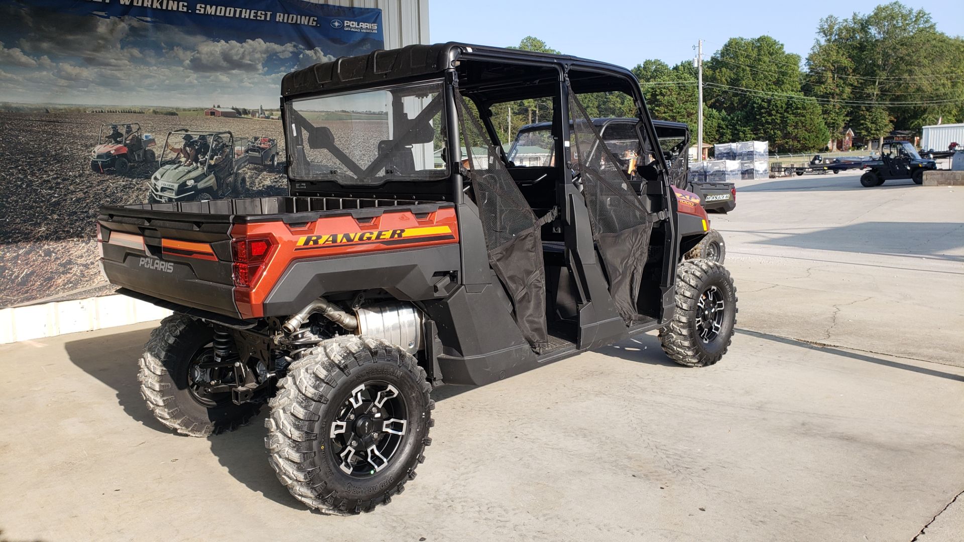 2025 Polaris Ranger Crew XP 1000 Premium in Tuscumbia, Alabama - Photo 4