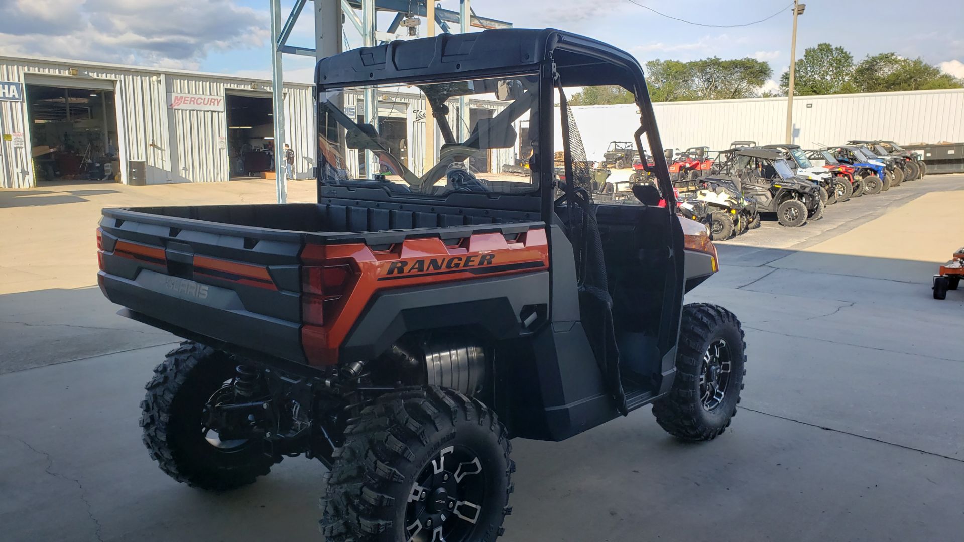 2025 Polaris Ranger XP 1000 Premium in Tuscumbia, Alabama - Photo 3