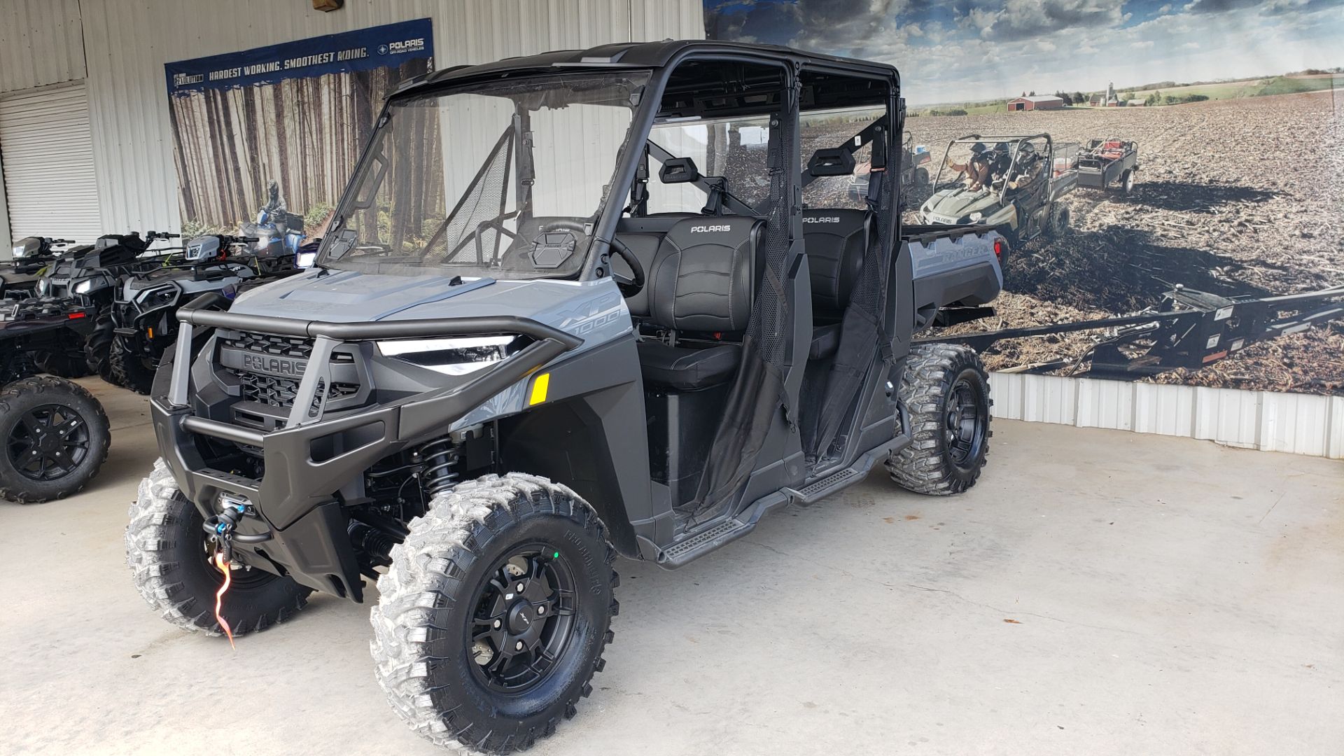 2025 Polaris Ranger Crew XP 1000 Premium in Tuscumbia, Alabama - Photo 2