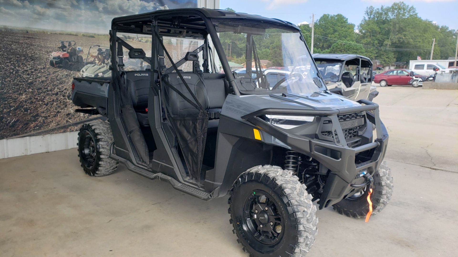 2025 Polaris Ranger Crew XP 1000 Premium in Tuscumbia, Alabama - Photo 3