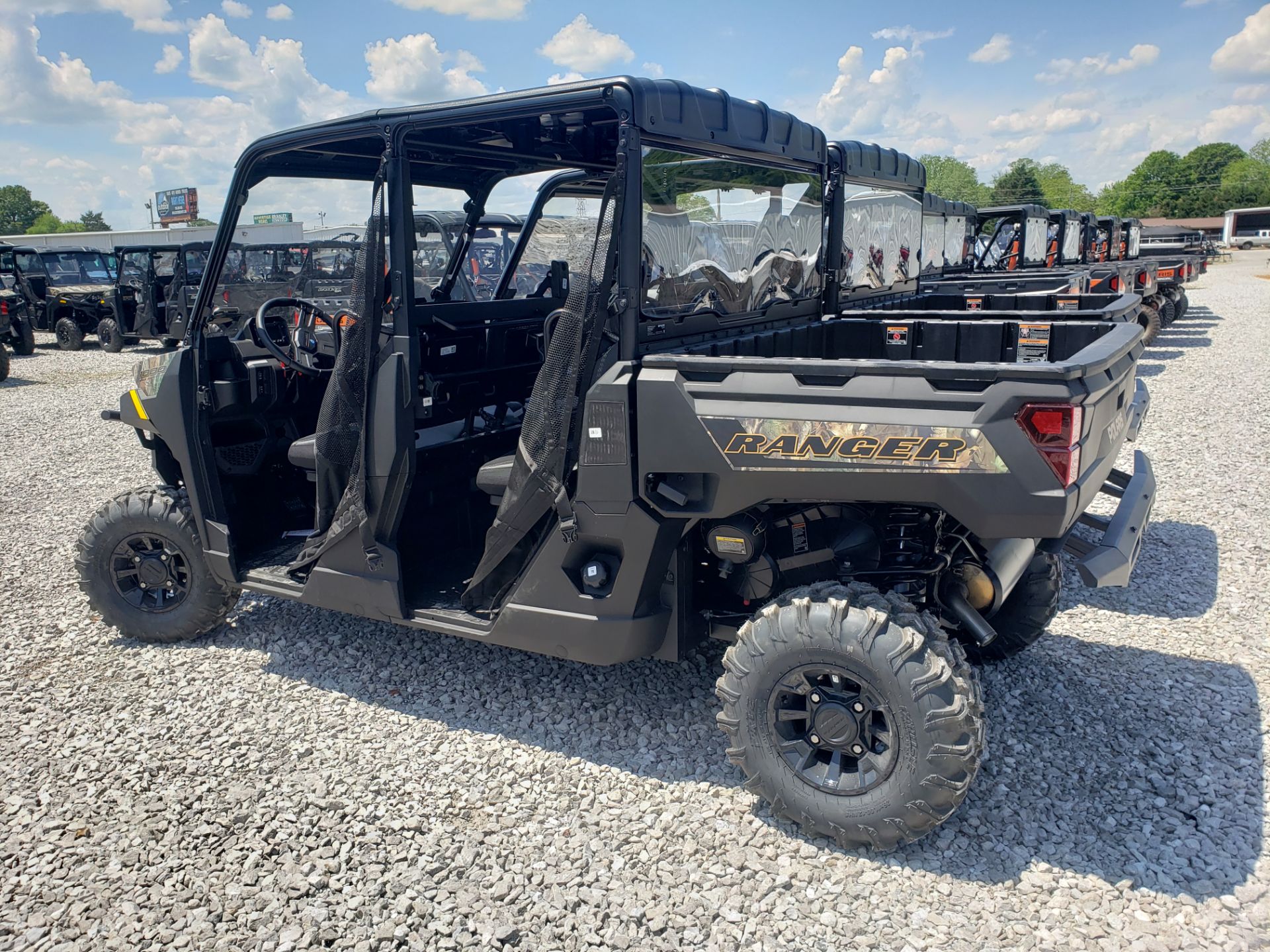 2025 Polaris Ranger Crew 1000 Premium in Tuscumbia, Alabama - Photo 2