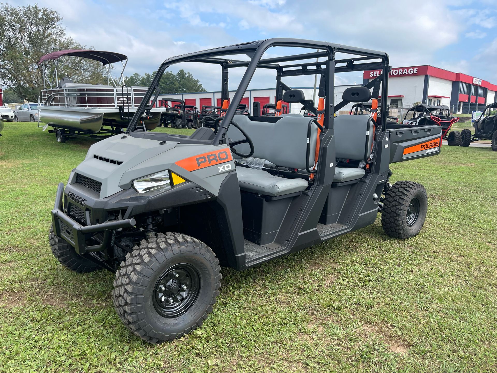 2024 Polaris PRO XD GAS CREW EPS in Ooltewah, Tennessee - Photo 2