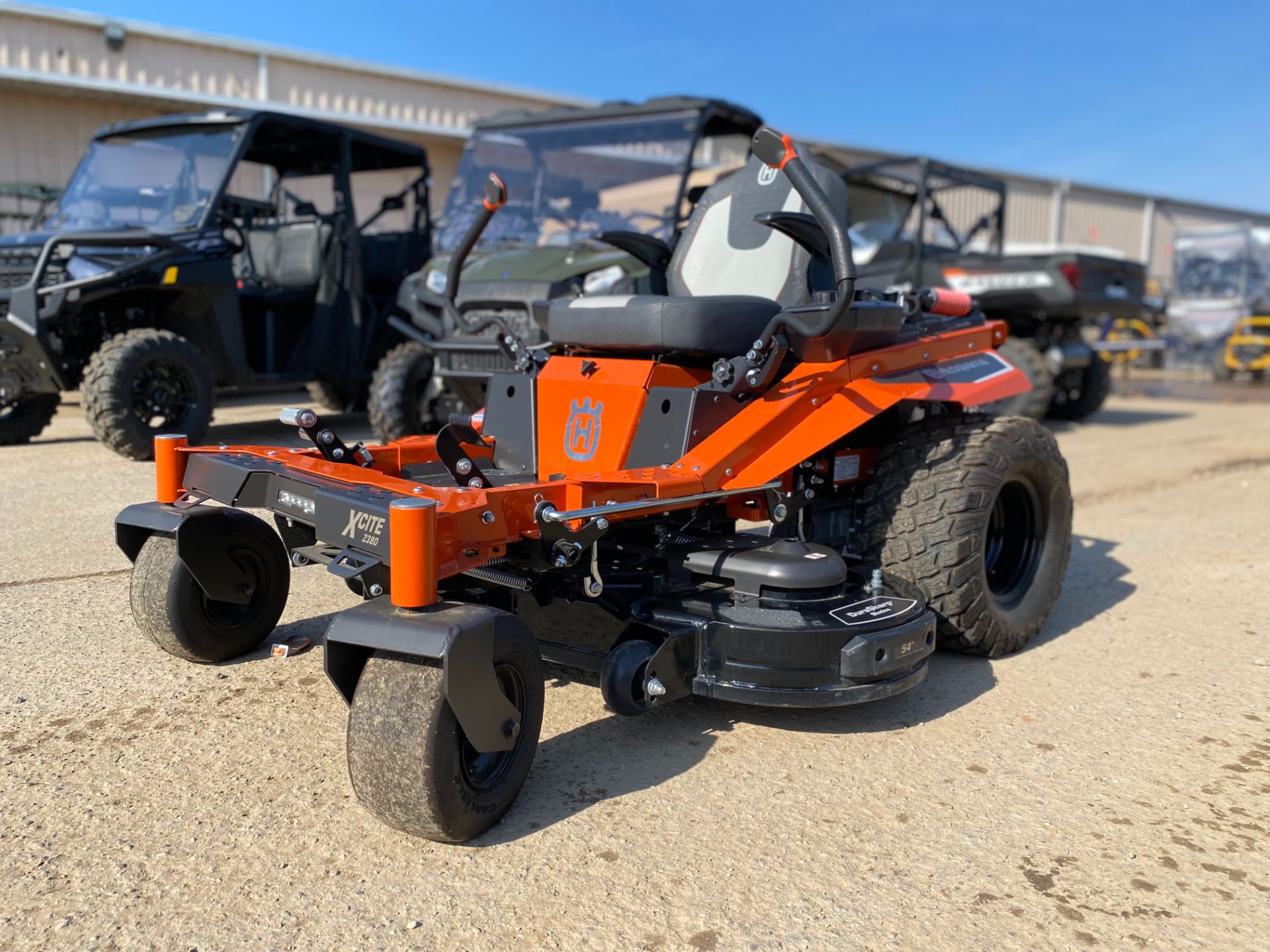 2023 Husqvarna Power Equipment Xcite Z380 54 in. Kohler 7000 Series Pro 26 hp in Ooltewah, Tennessee - Photo 3