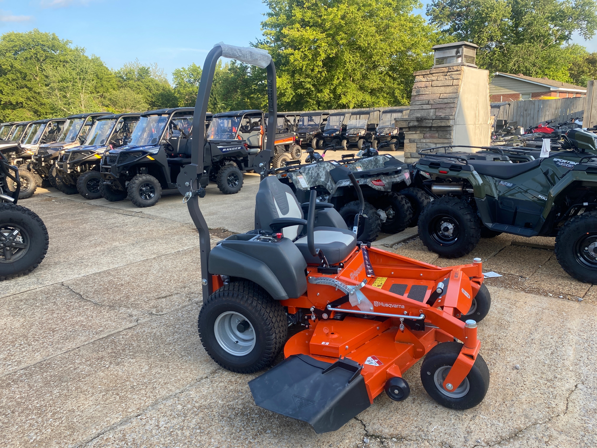 2023 Husqvarna Power Equipment MZ61 61 in. Kawasaki FR Series 24 hp ROPS in Florence, Alabama - Photo 1