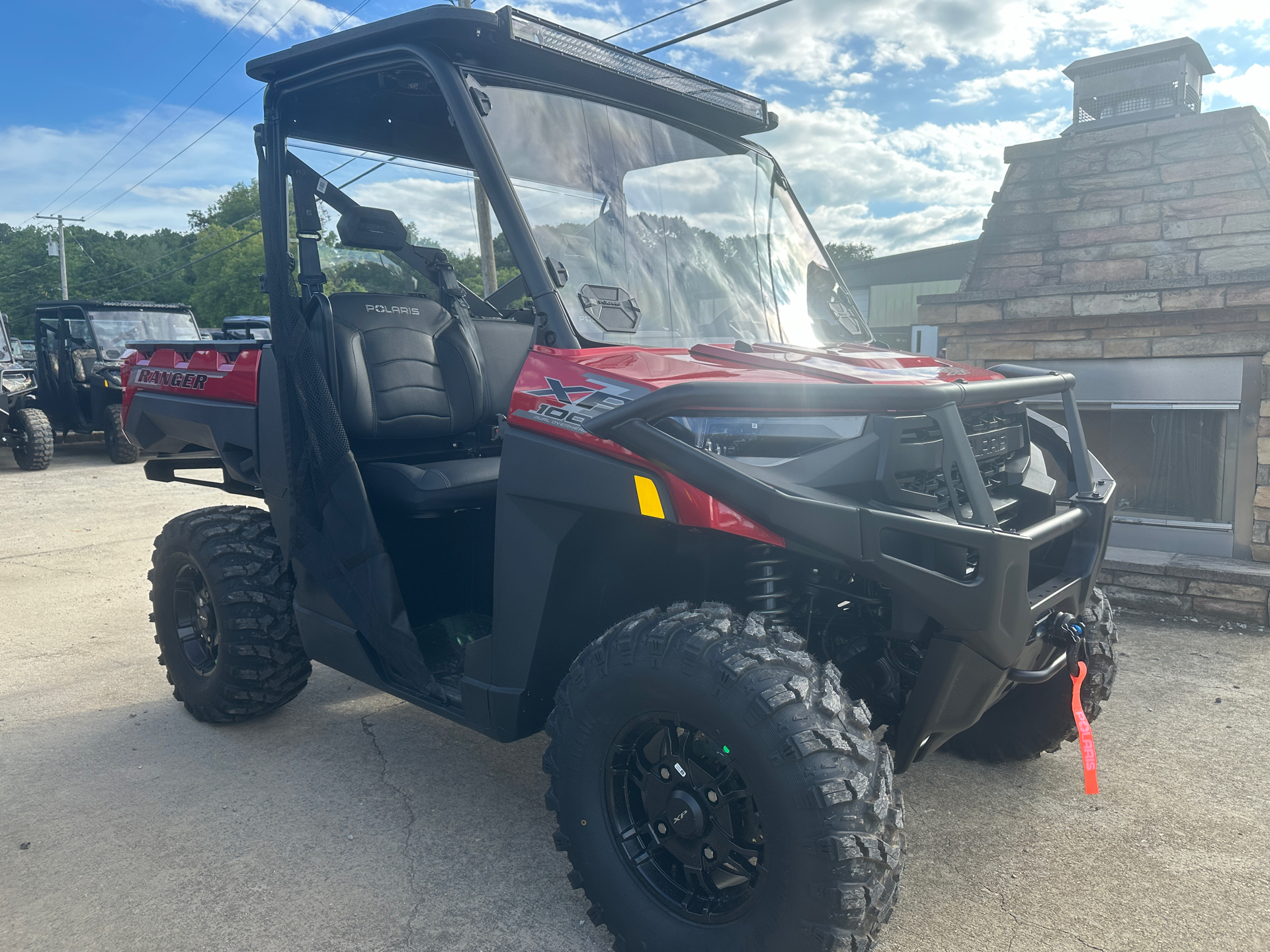 2025 Polaris Ranger XP 1000 Premium in Florence, Alabama - Photo 2