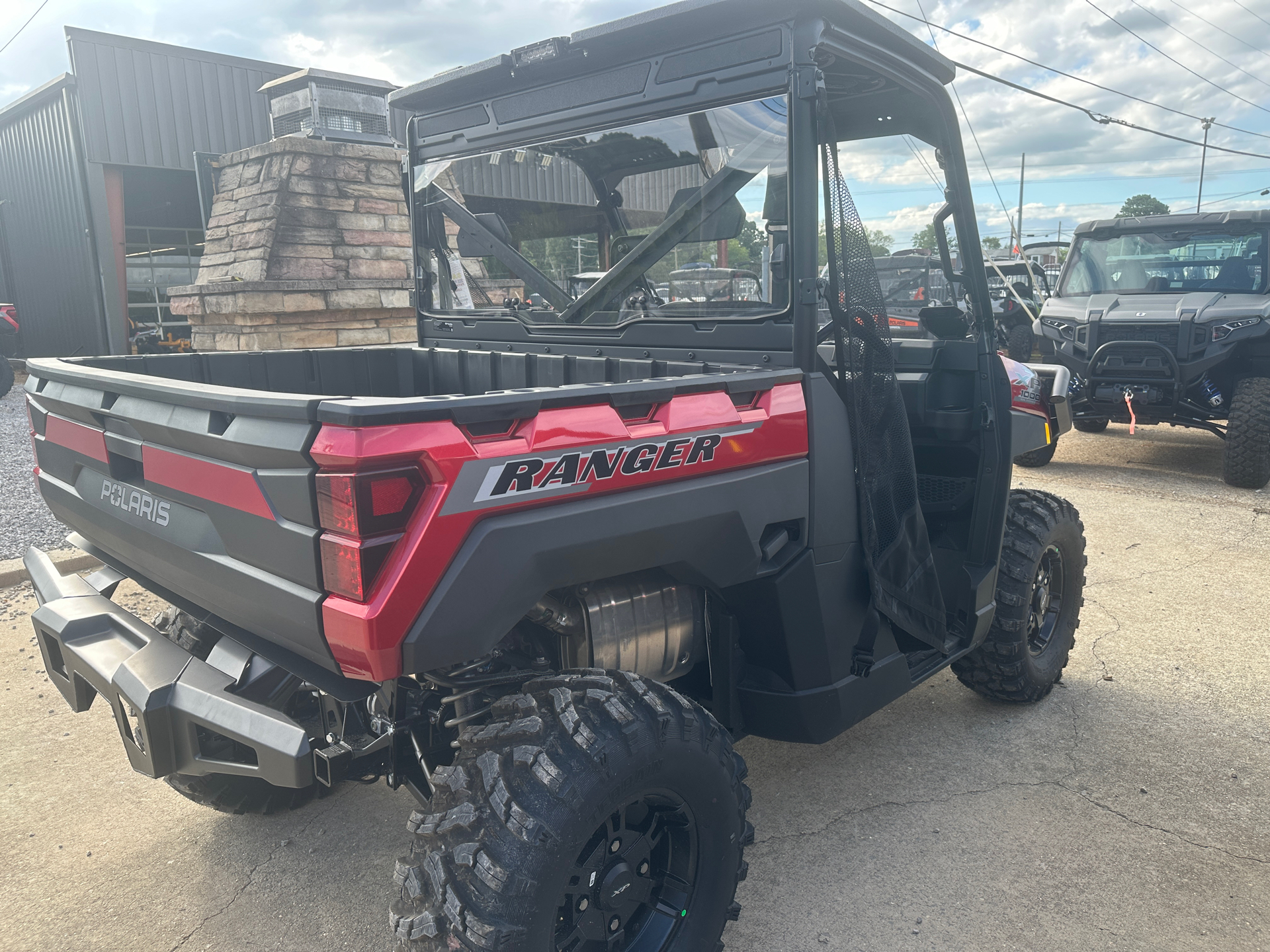 2025 Polaris Ranger XP 1000 Premium in Florence, Alabama - Photo 5