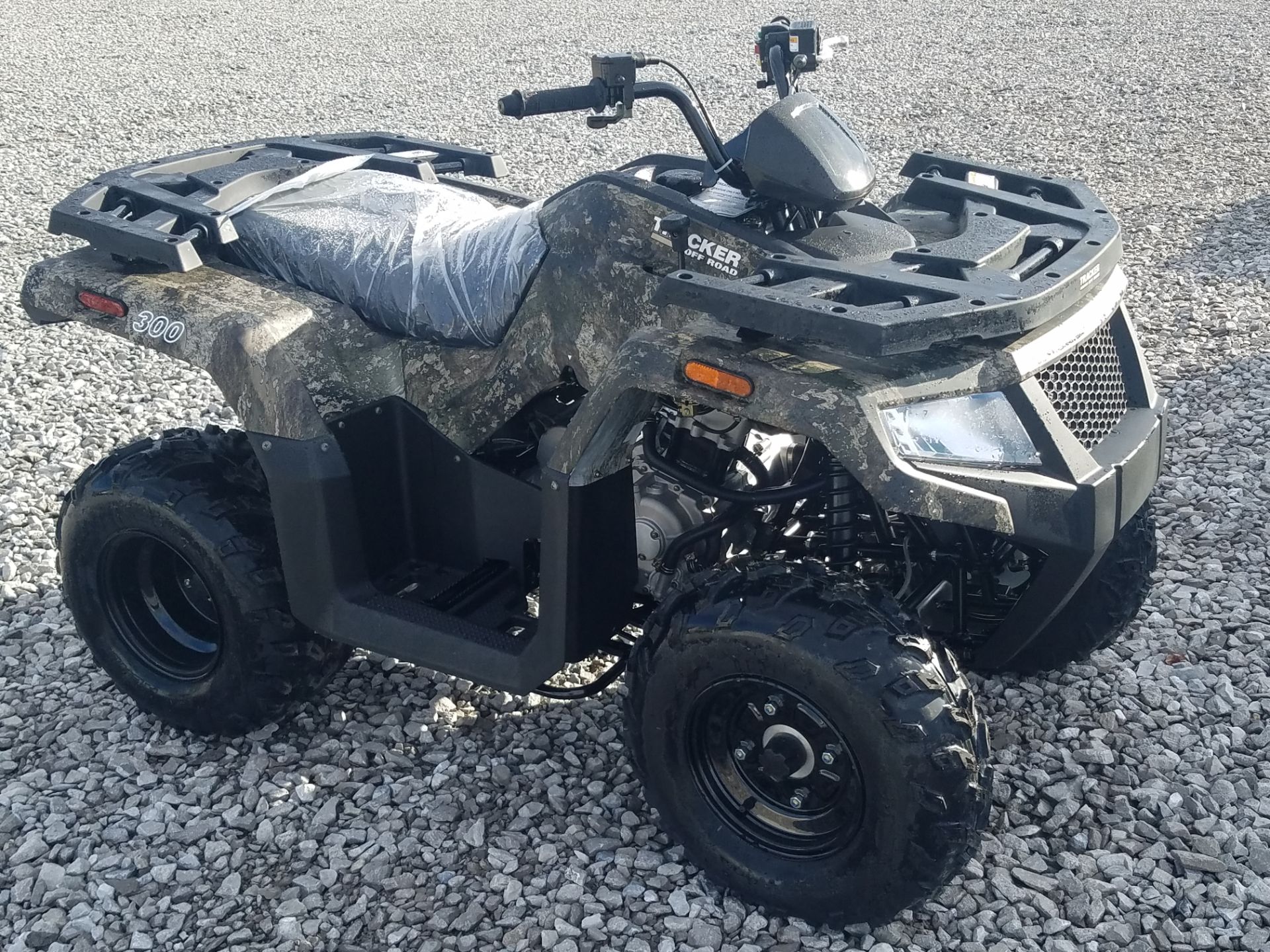 2022 Tracker Off Road 300 in Florence, Alabama - Photo 2