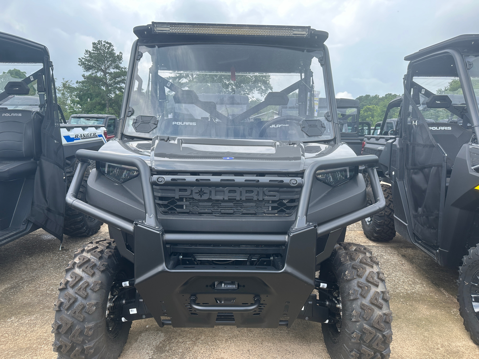 2024 Polaris Ranger 1000 Premium in Florence, Alabama - Photo 2