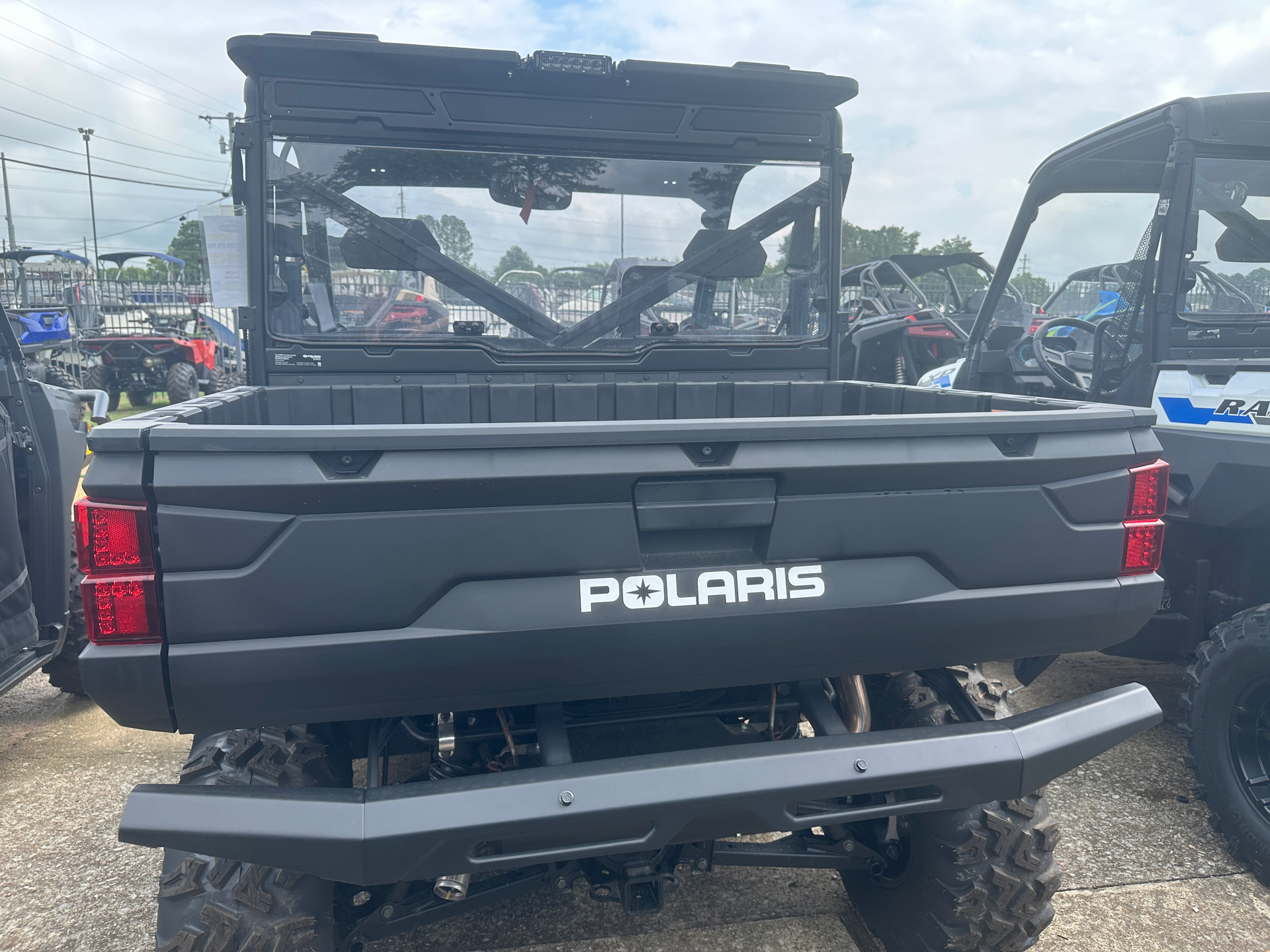 2024 Polaris Ranger 1000 Premium in Florence, Alabama - Photo 5