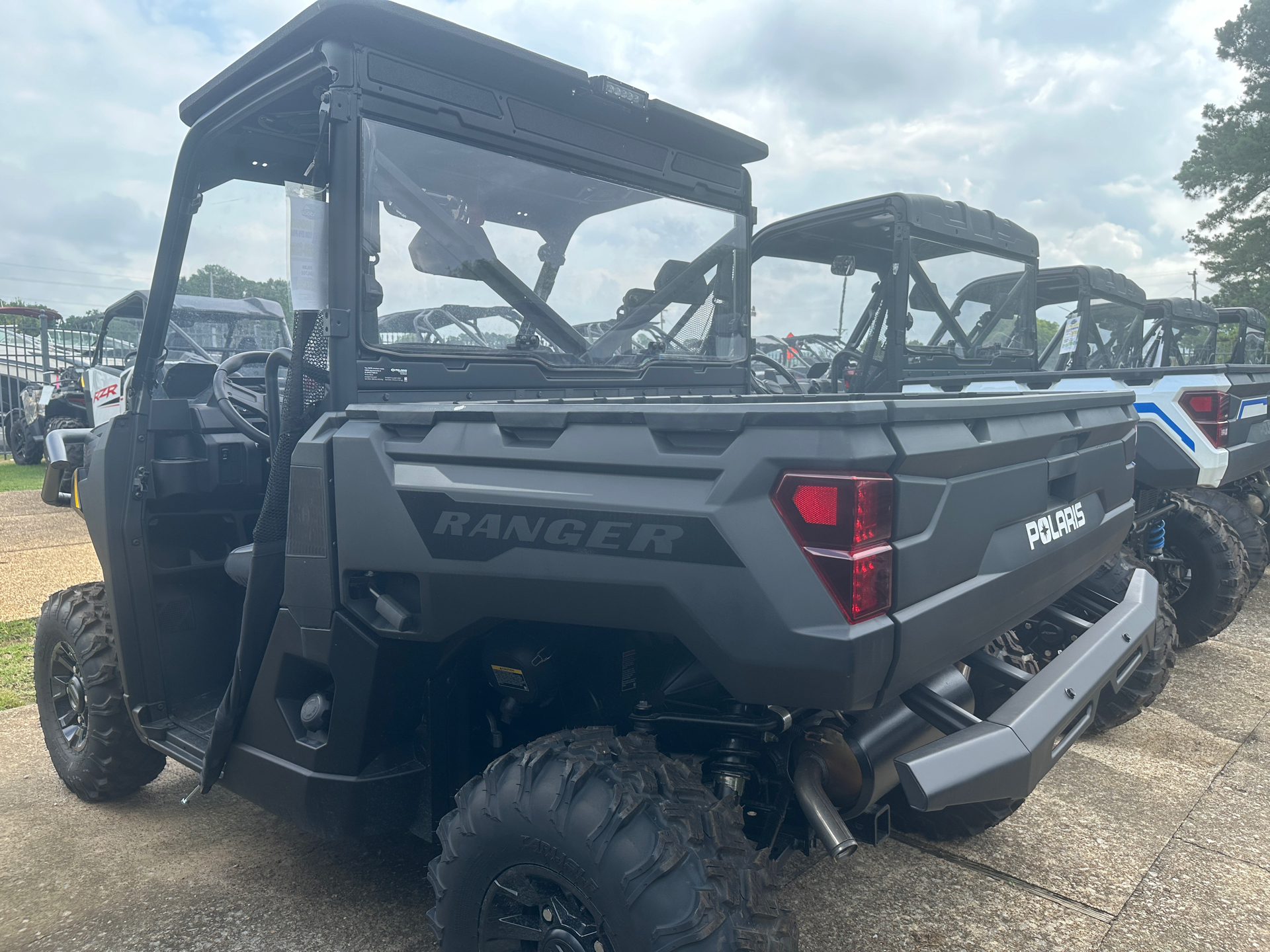 2024 Polaris Ranger 1000 Premium in Florence, Alabama - Photo 6