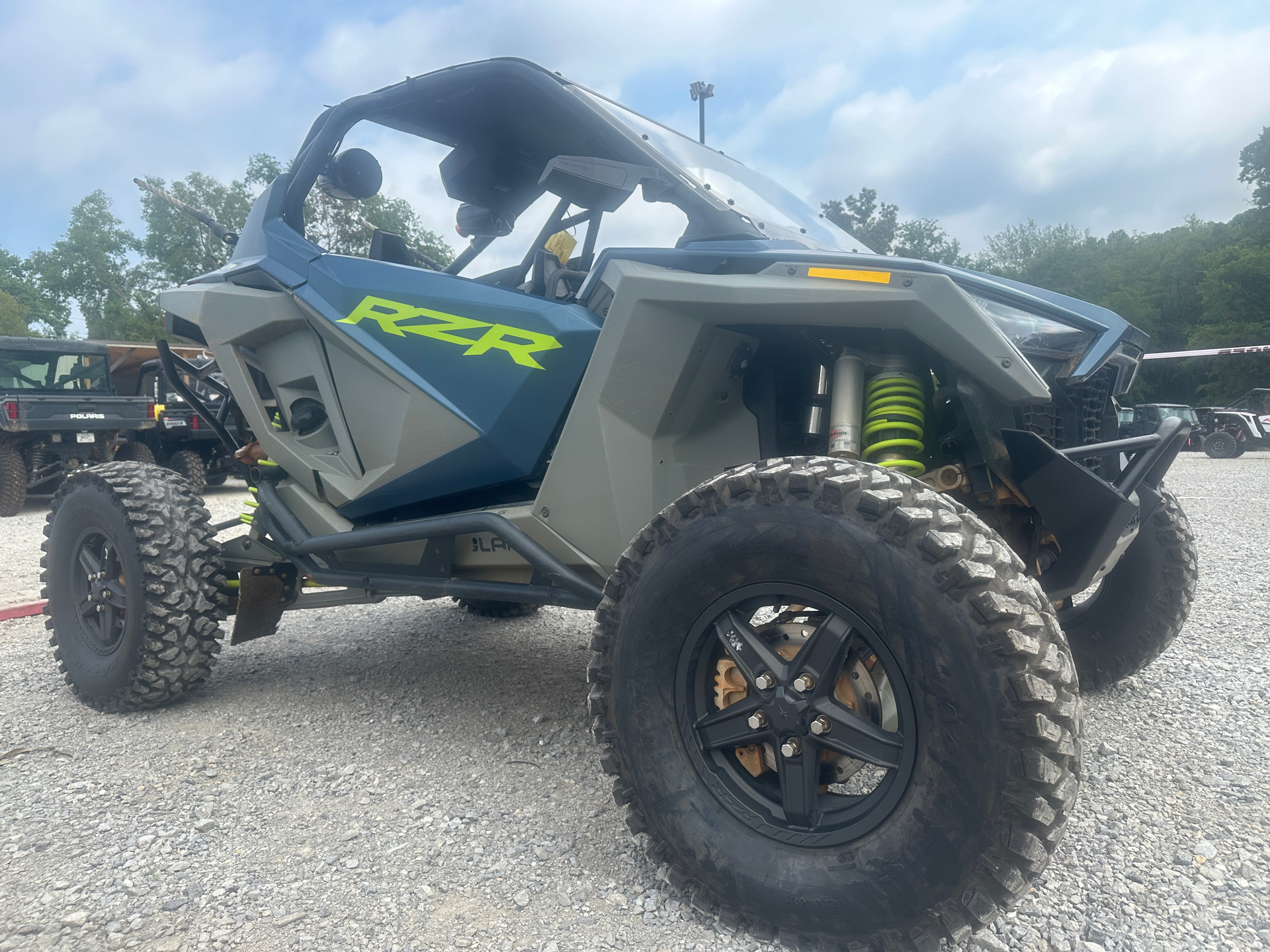 2022 Polaris RZR Turbo R Premium in Florence, Alabama - Photo 3