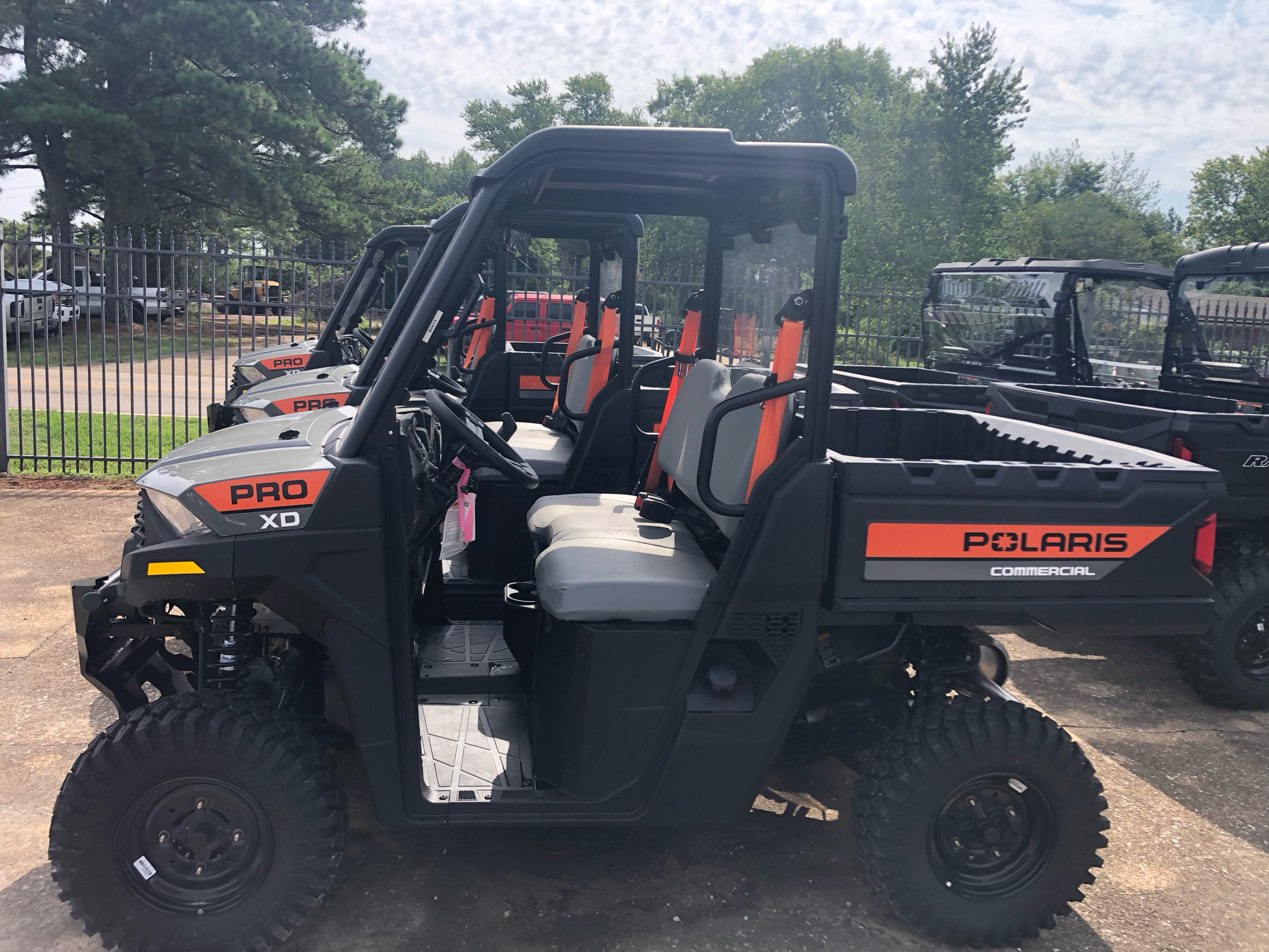 2023 Polaris Commercial Pro XD Mid-Size Gas in Florence, Alabama - Photo 1