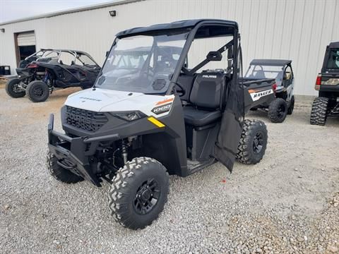 2025 Polaris Ranger 1000 Premium in Florence, Alabama - Photo 2