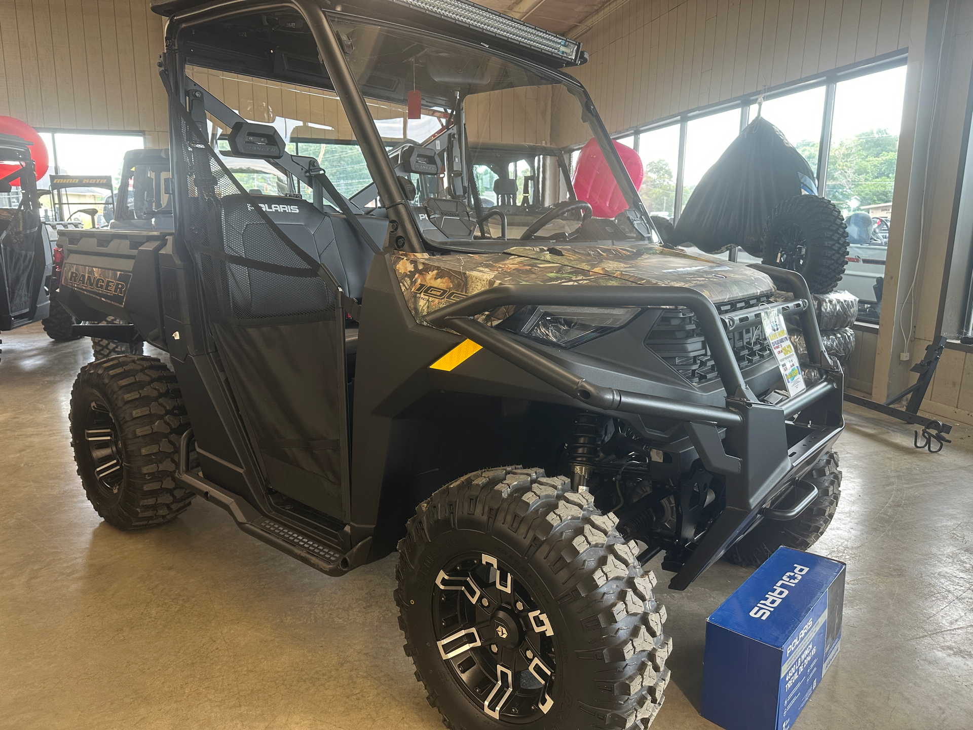 2024 Polaris Ranger 1000 Premium in Florence, Alabama - Photo 6