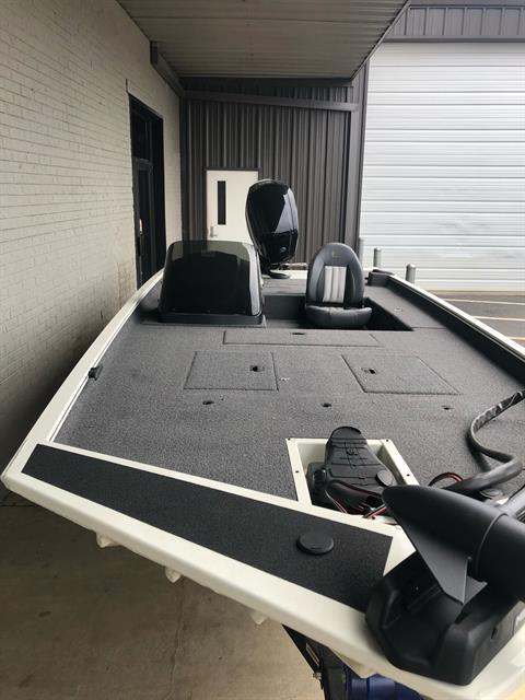 2023 Lowe RX18LE in Florence, Alabama - Photo 3