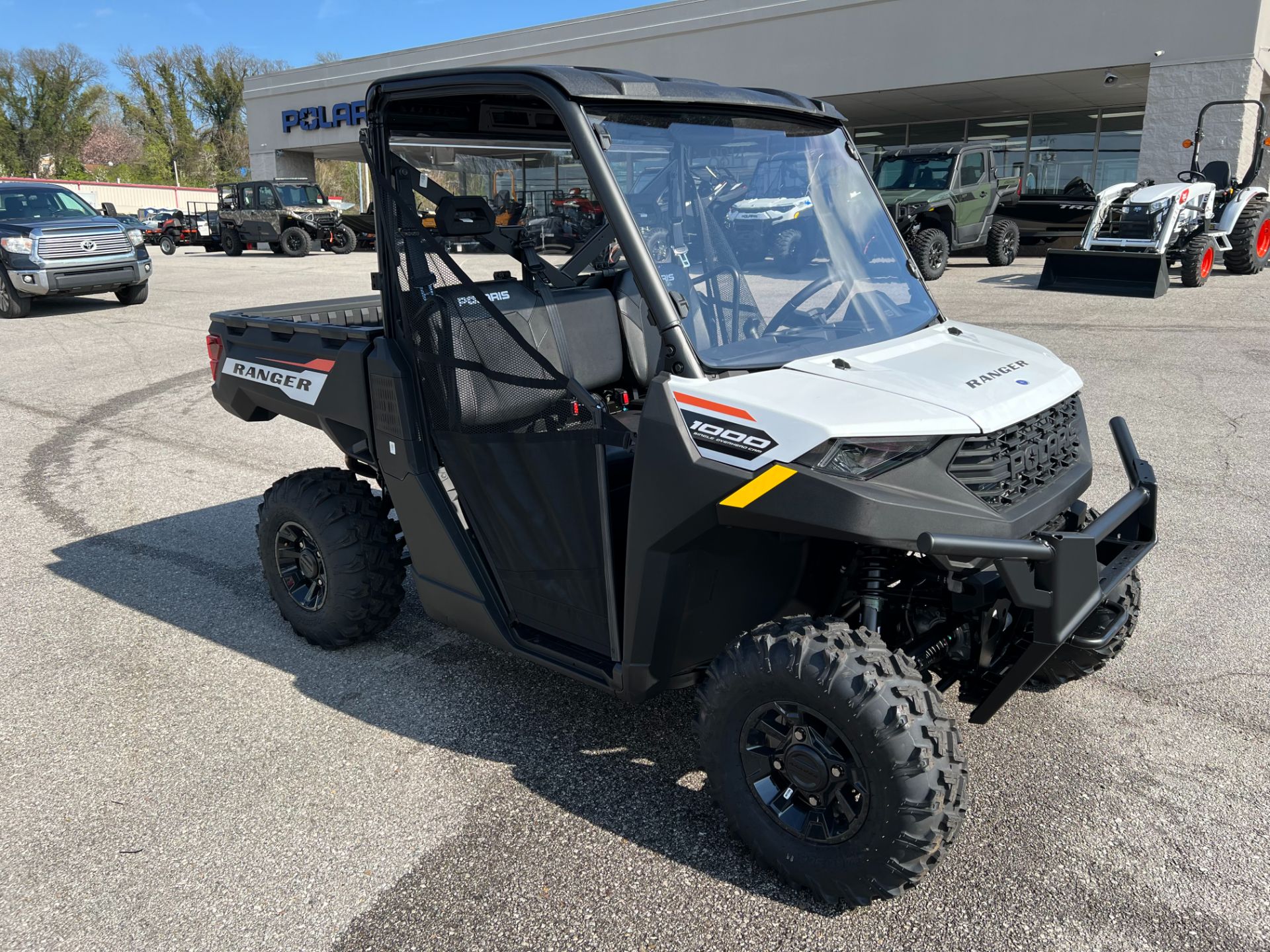 2024 Polaris Ranger 1000 Premium in Knoxville, Tennessee - Photo 2