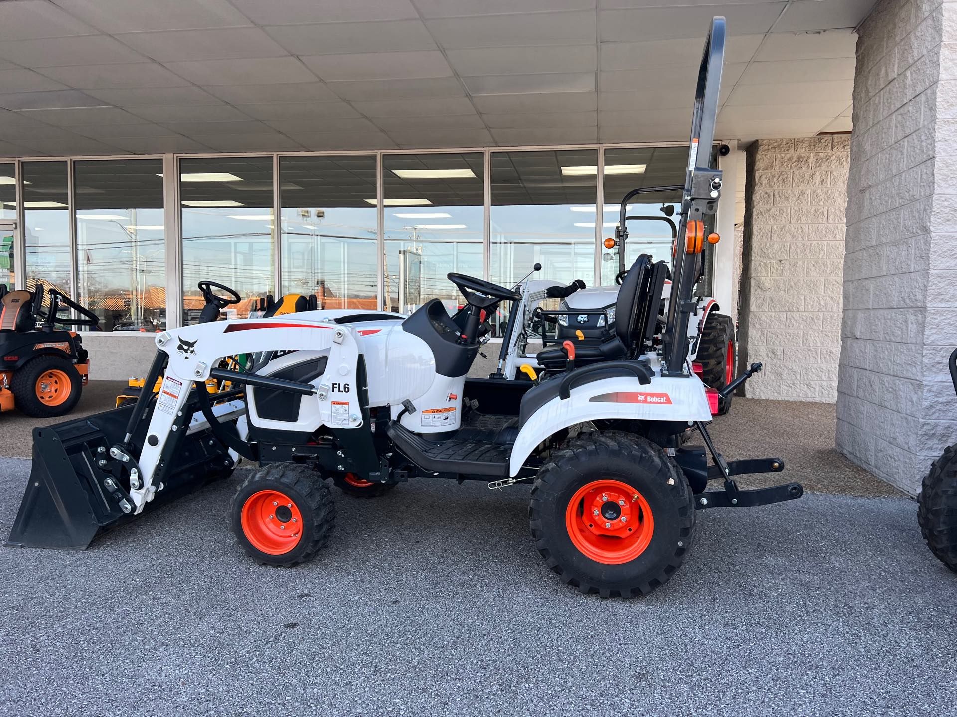 2023 Bobcat CT1025KA HD TRACTOR in Knoxville, Tennessee