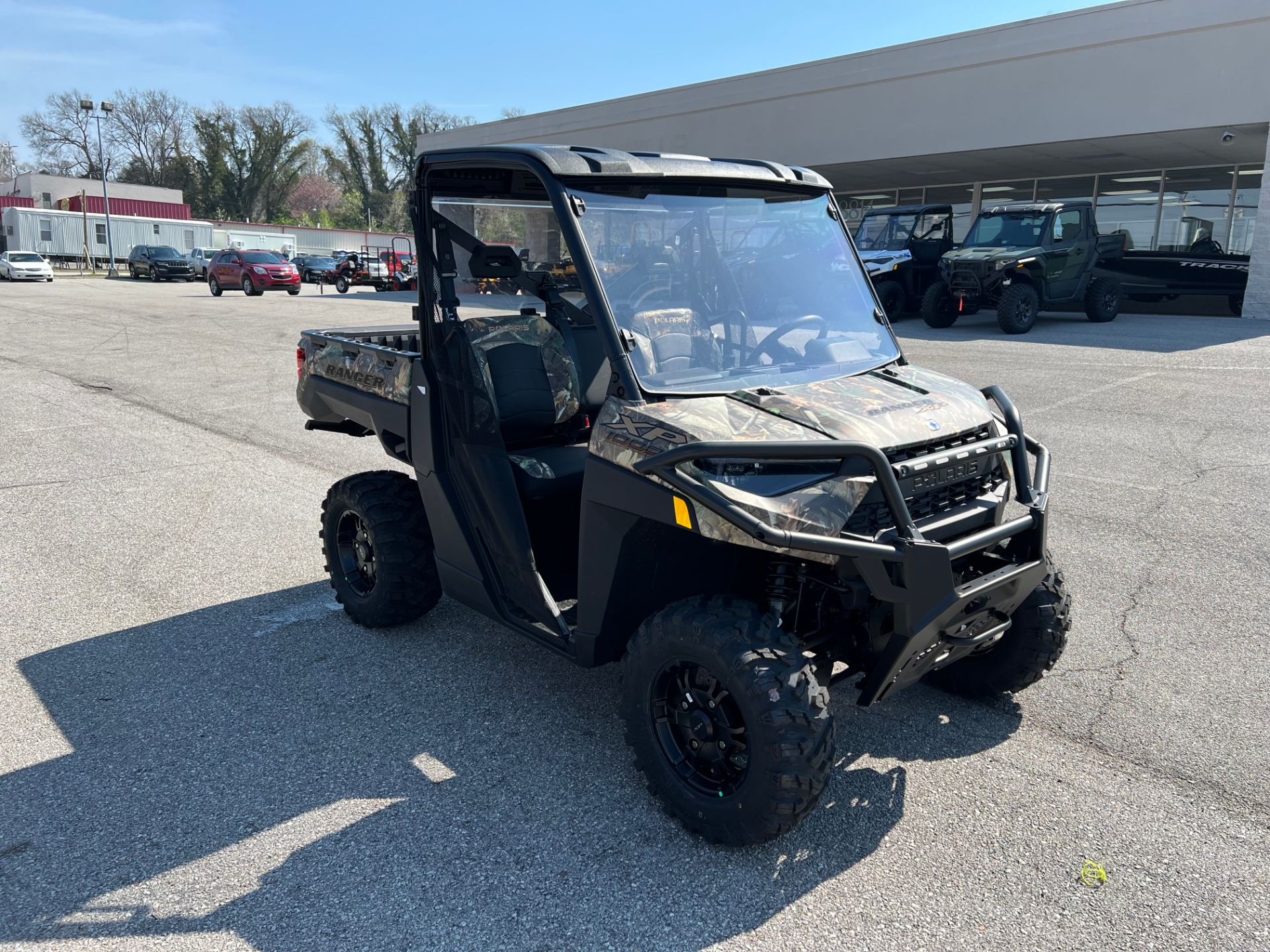 2025 Polaris Ranger XP 1000 Premium in Knoxville, Tennessee - Photo 3