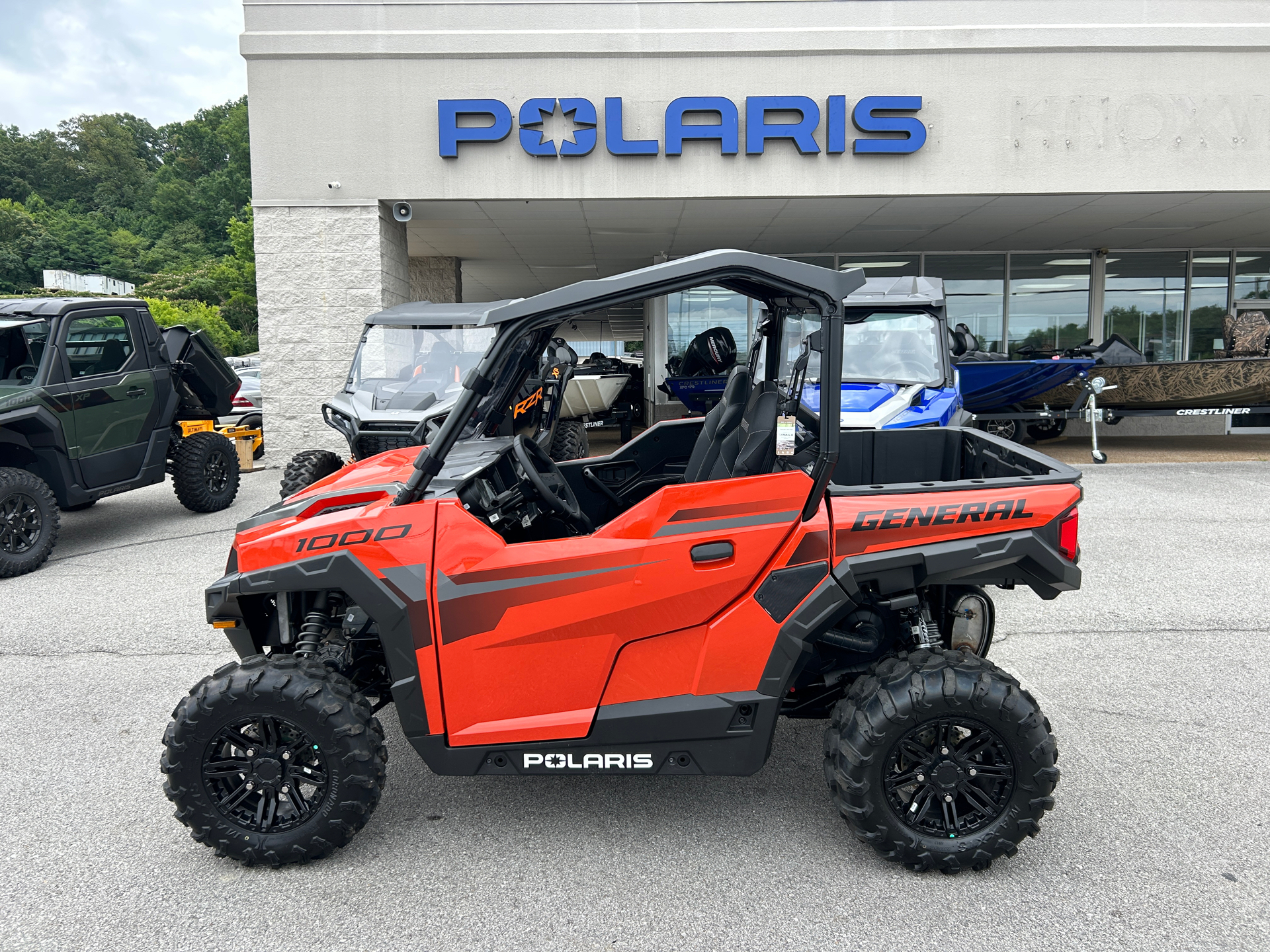 2024 Polaris General 1000 Premium in Knoxville, Tennessee - Photo 2