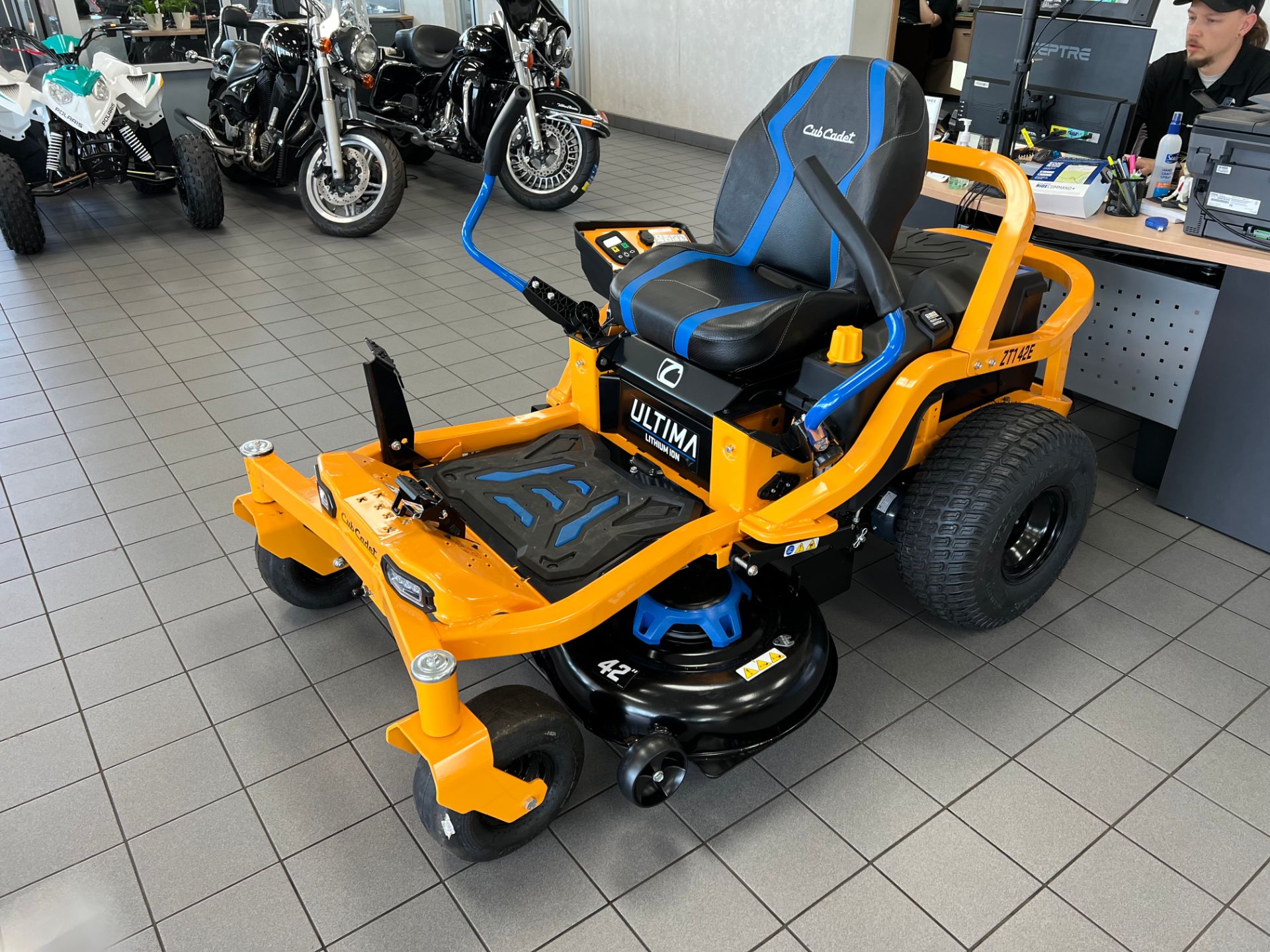 2023 Cub Cadet ZT1 42E 42 in. Electric in Knoxville, Tennessee - Photo 1