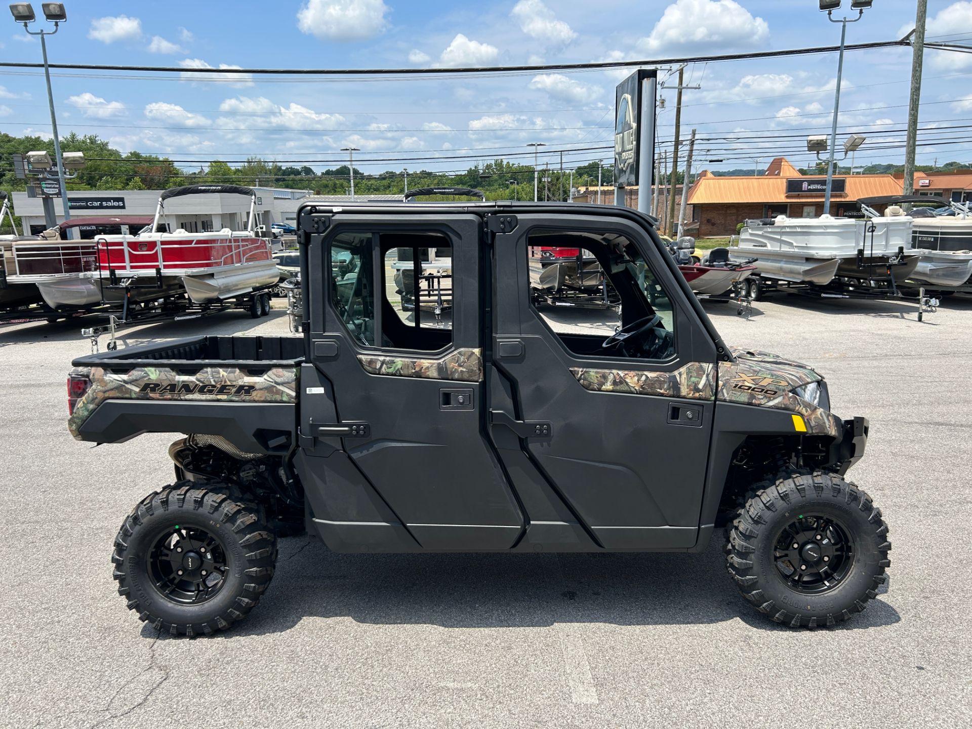 2025 Polaris Ranger Crew XP 1000 NorthStar Edition Premium with Fixed Windshield in Knoxville, Tennessee - Photo 2