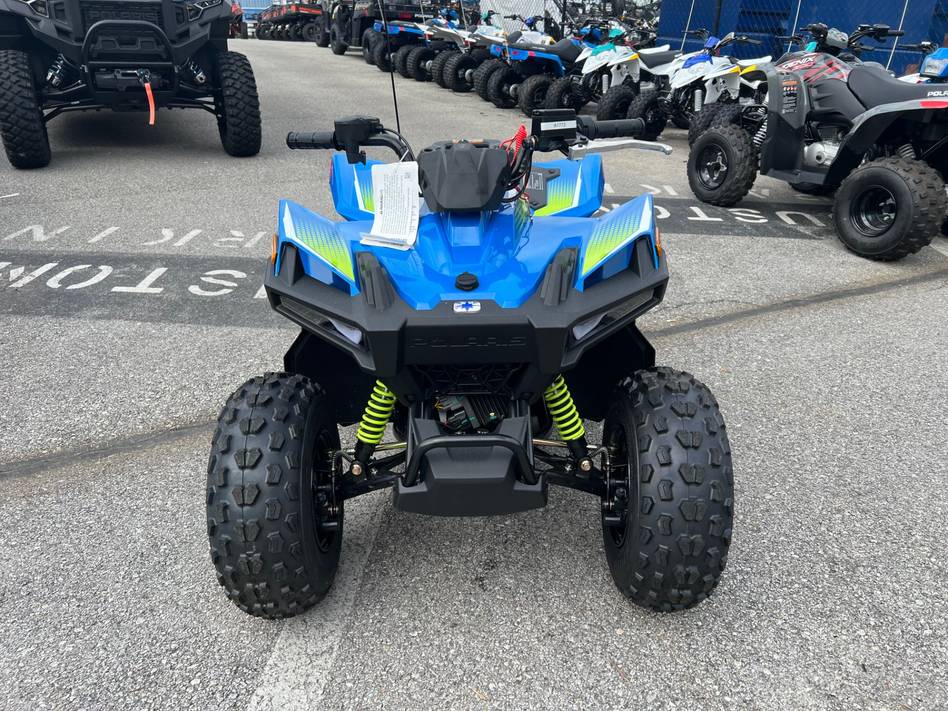 2025 Polaris Outlaw 70 EFI in Knoxville, Tennessee - Photo 3