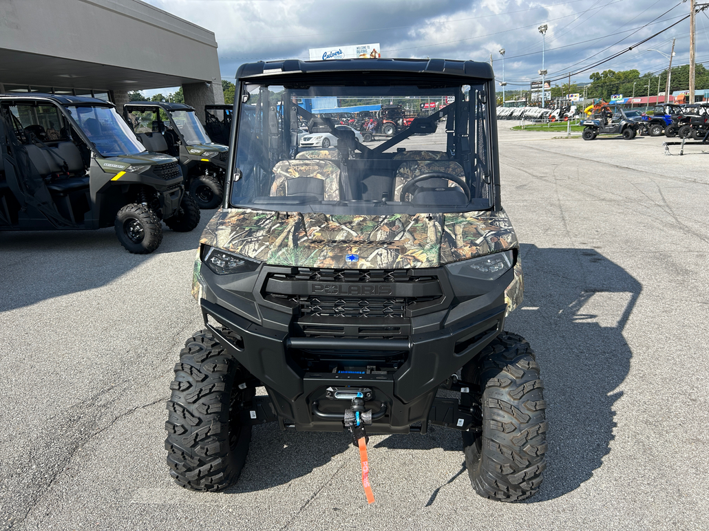 2025 Polaris Ranger Crew XP 1000 Premium in Knoxville, Tennessee - Photo 2