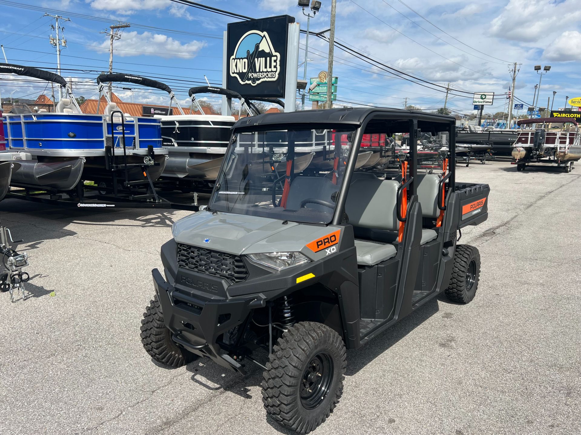 2023 Polaris Commercial Pro XD Mid-Size Gas Crew in Knoxville, Tennessee - Photo 1