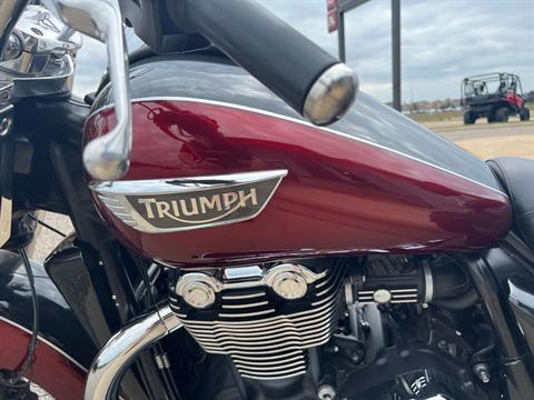 2015 Triumph Thunderbird LT ABS in Belle Plaine, Minnesota - Photo 11